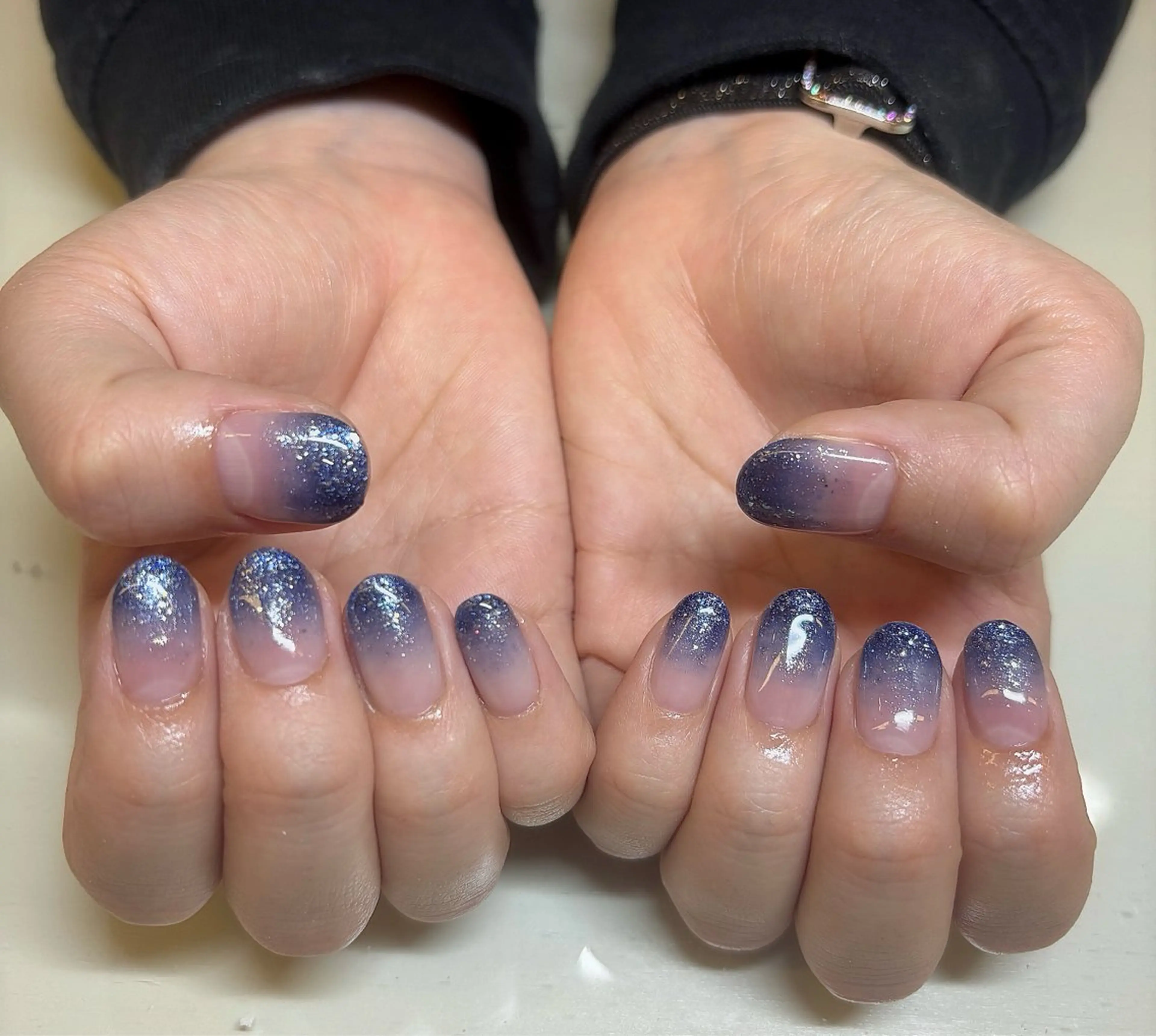 ネイル グラデーション ラメ(グリッター) ラメグラデーション 上田 彩乃のネイルデザイン