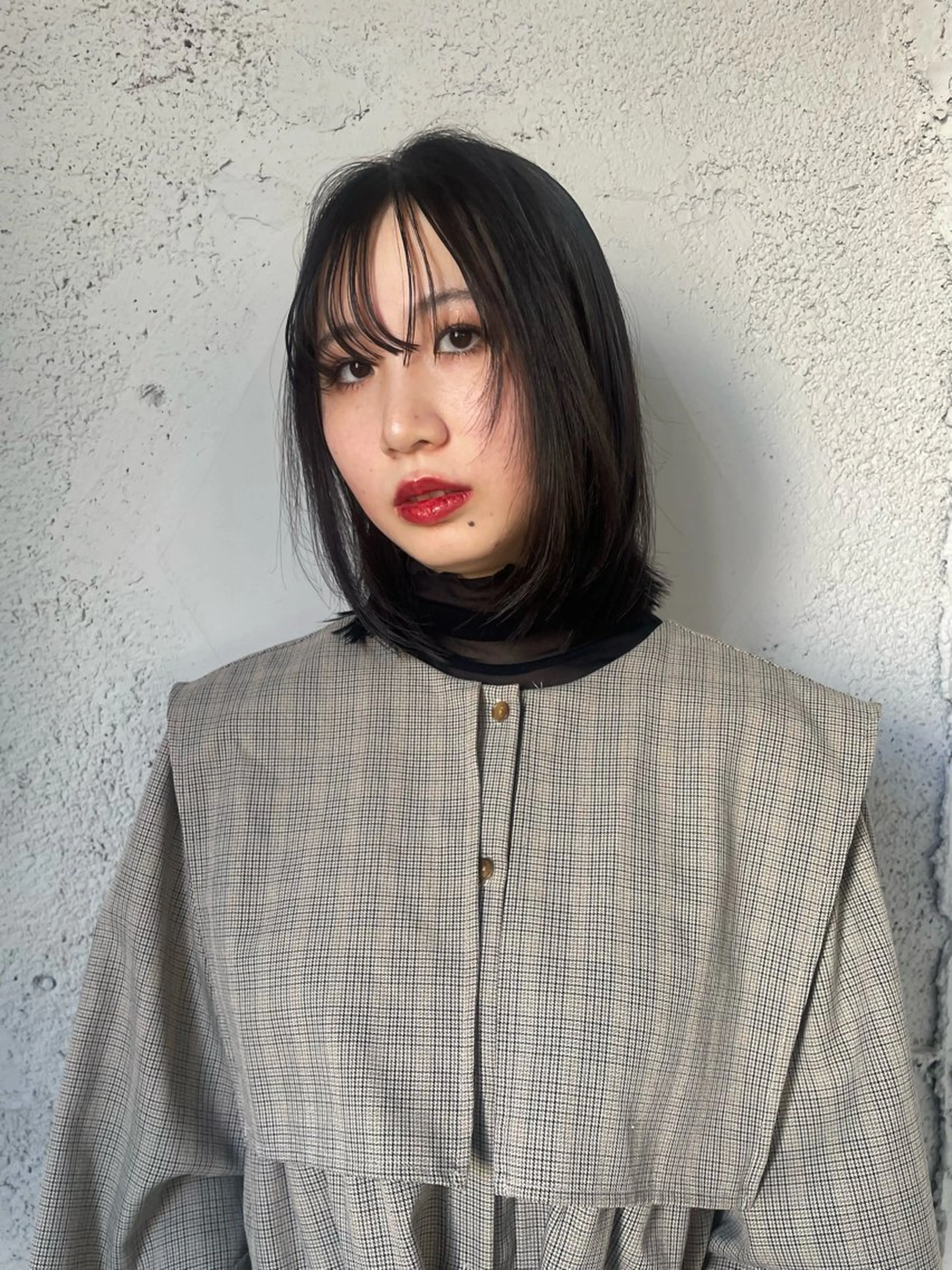 ミディアム カラー ヘアカラー トリートメント ハイトーン/レイヤー 似合わせ・ユキノのヘアスタイル