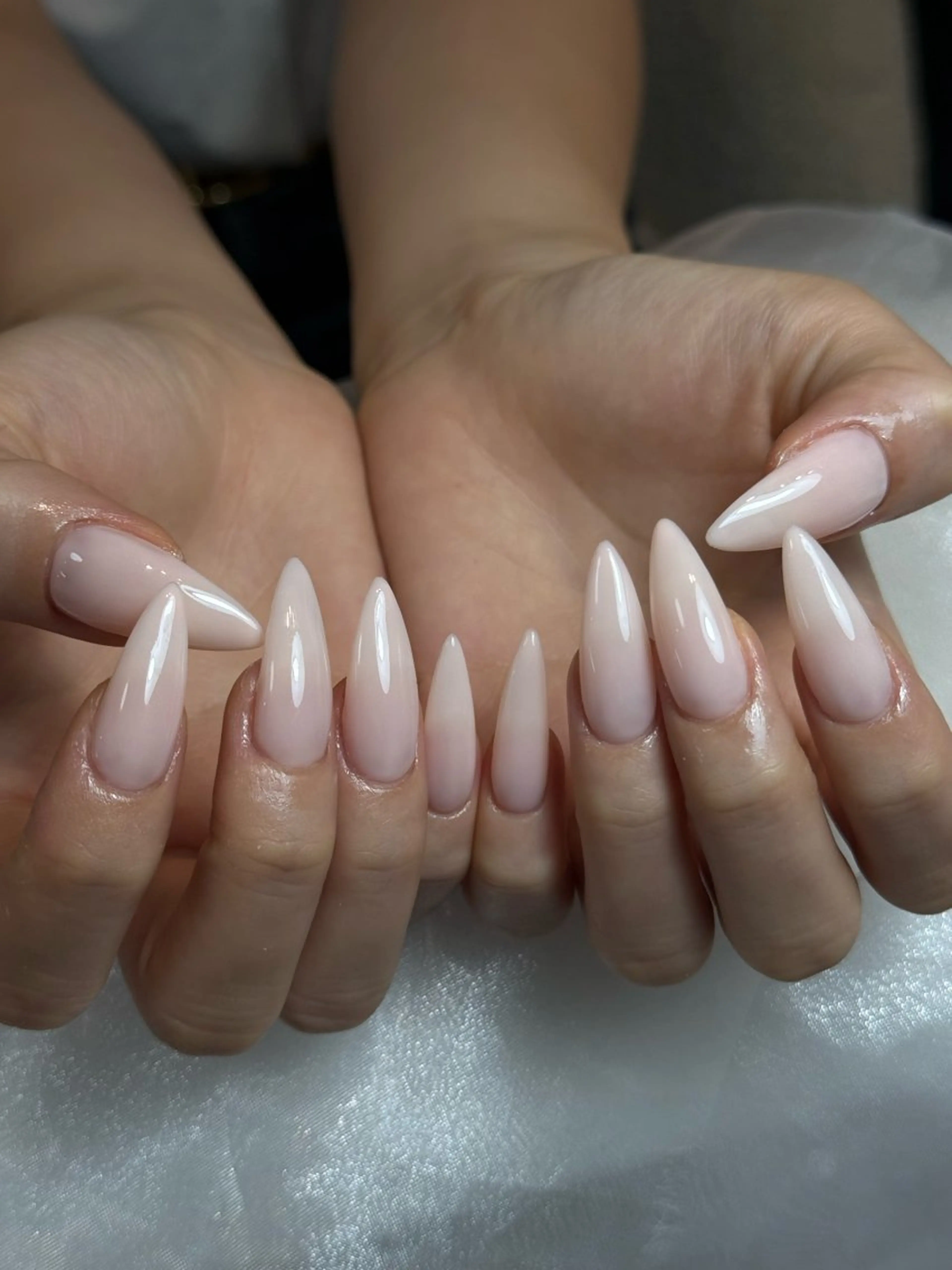 ネイル フレンチネイル ジェルネイル キラキラネイル 韓国ネイル マグネットネイル Julli NailStudioのネイルデザイン