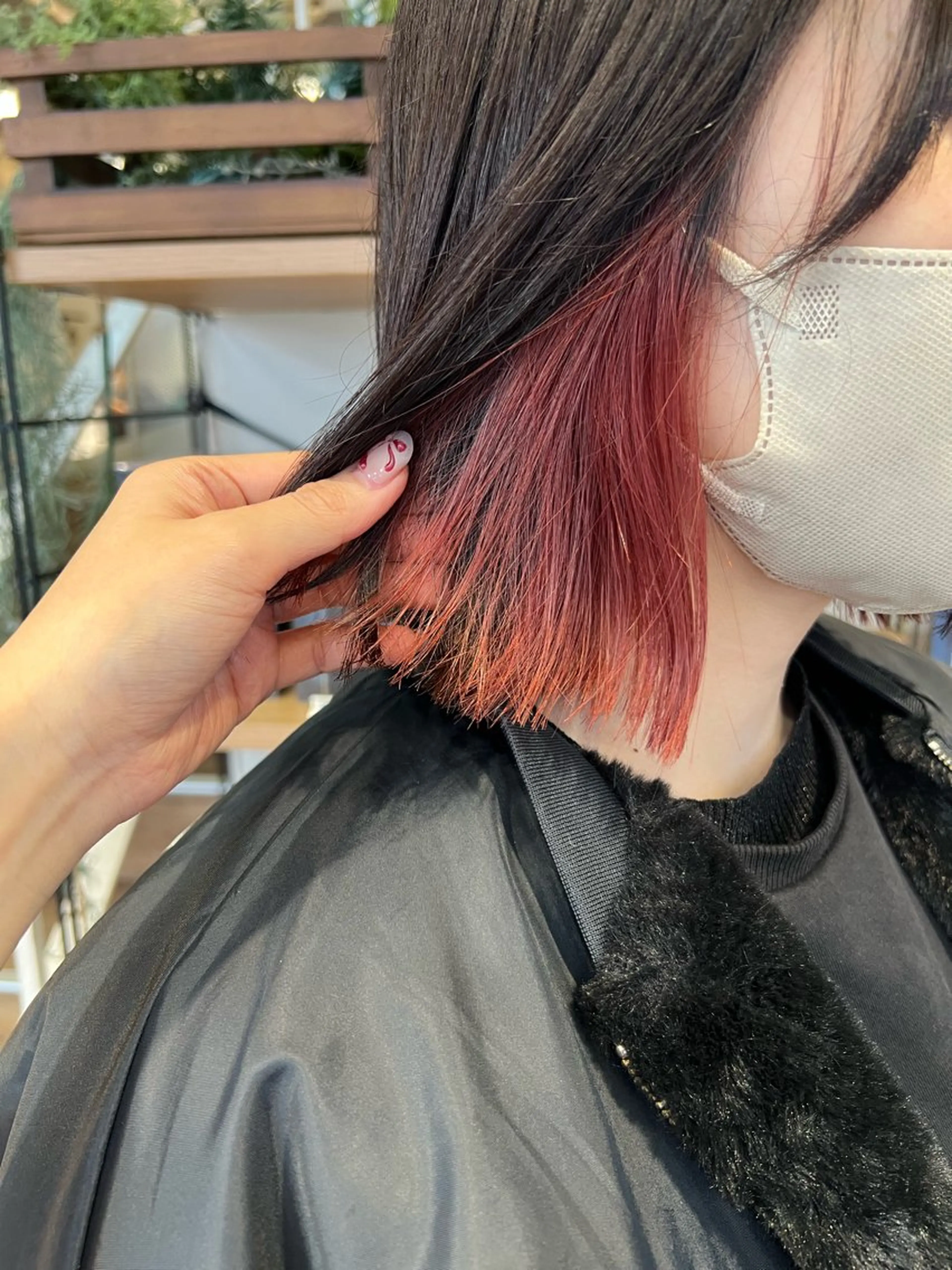 カラー イヤリングカラー ヘアカラー トリートメント インナーカラー♡ Nanakoのヘアスタイル