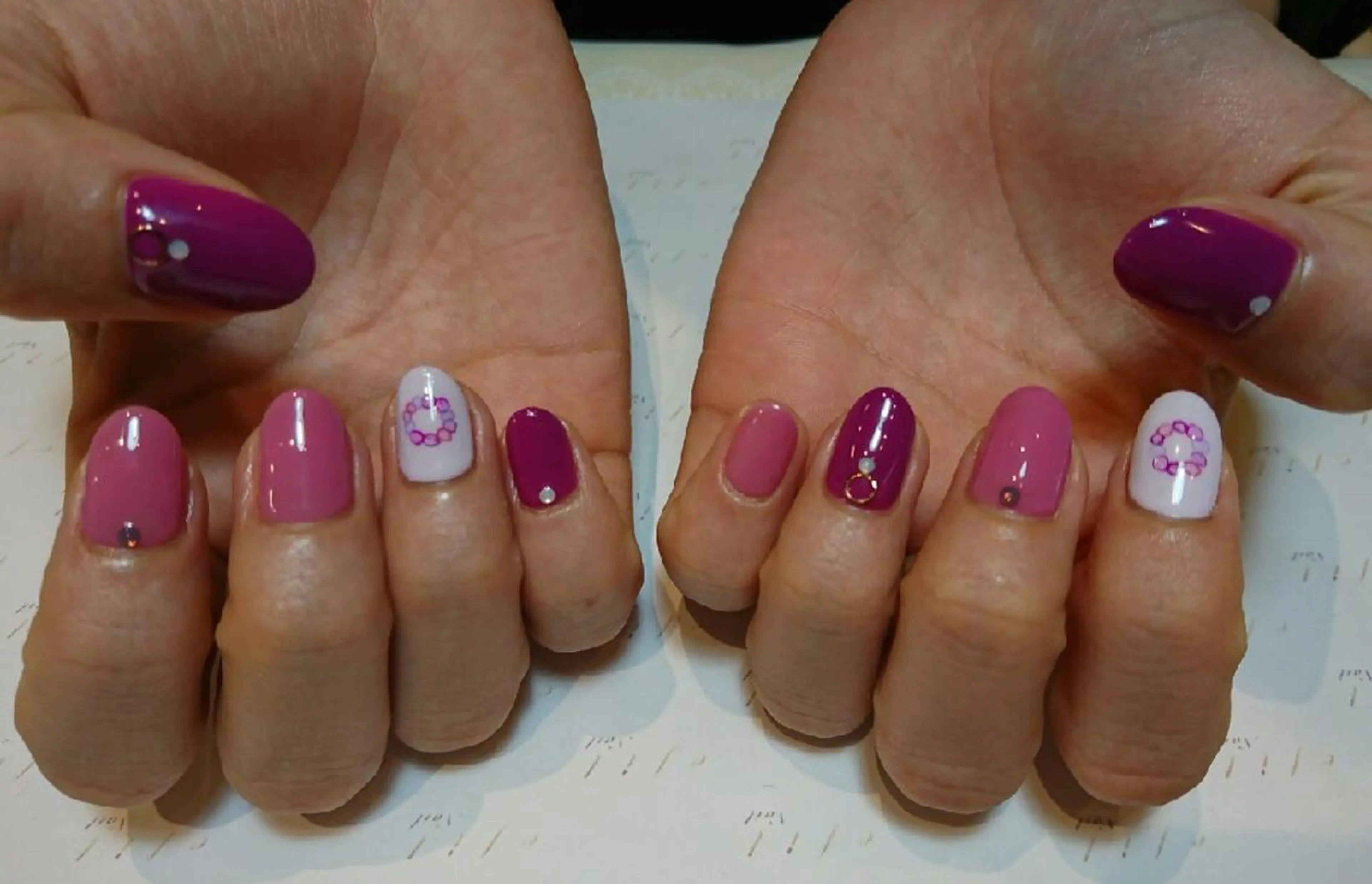 ネイル ジェルネイル みー shakushiroのネイルデザイン