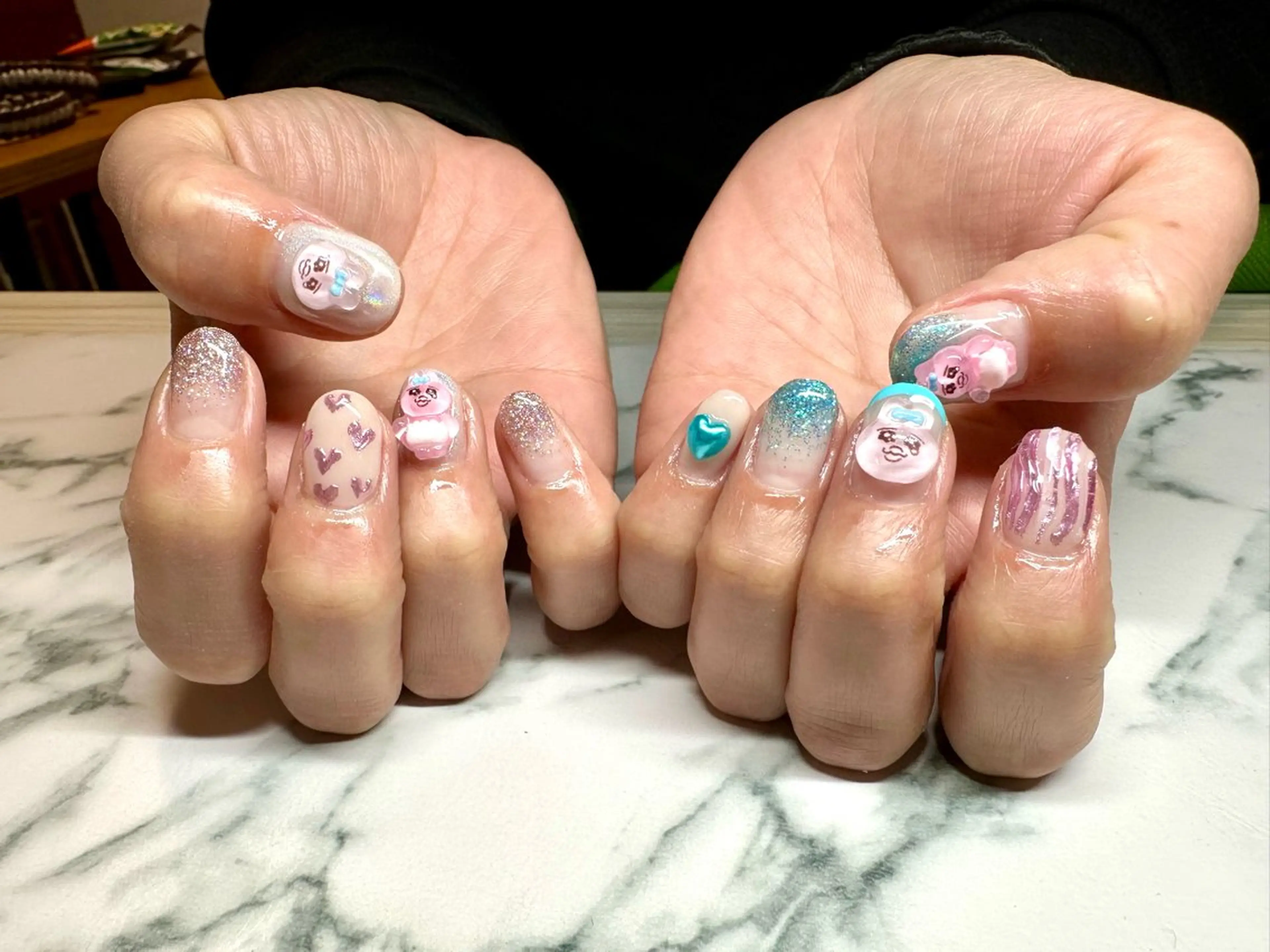 ネイル 越猪 未来のネイルデザイン