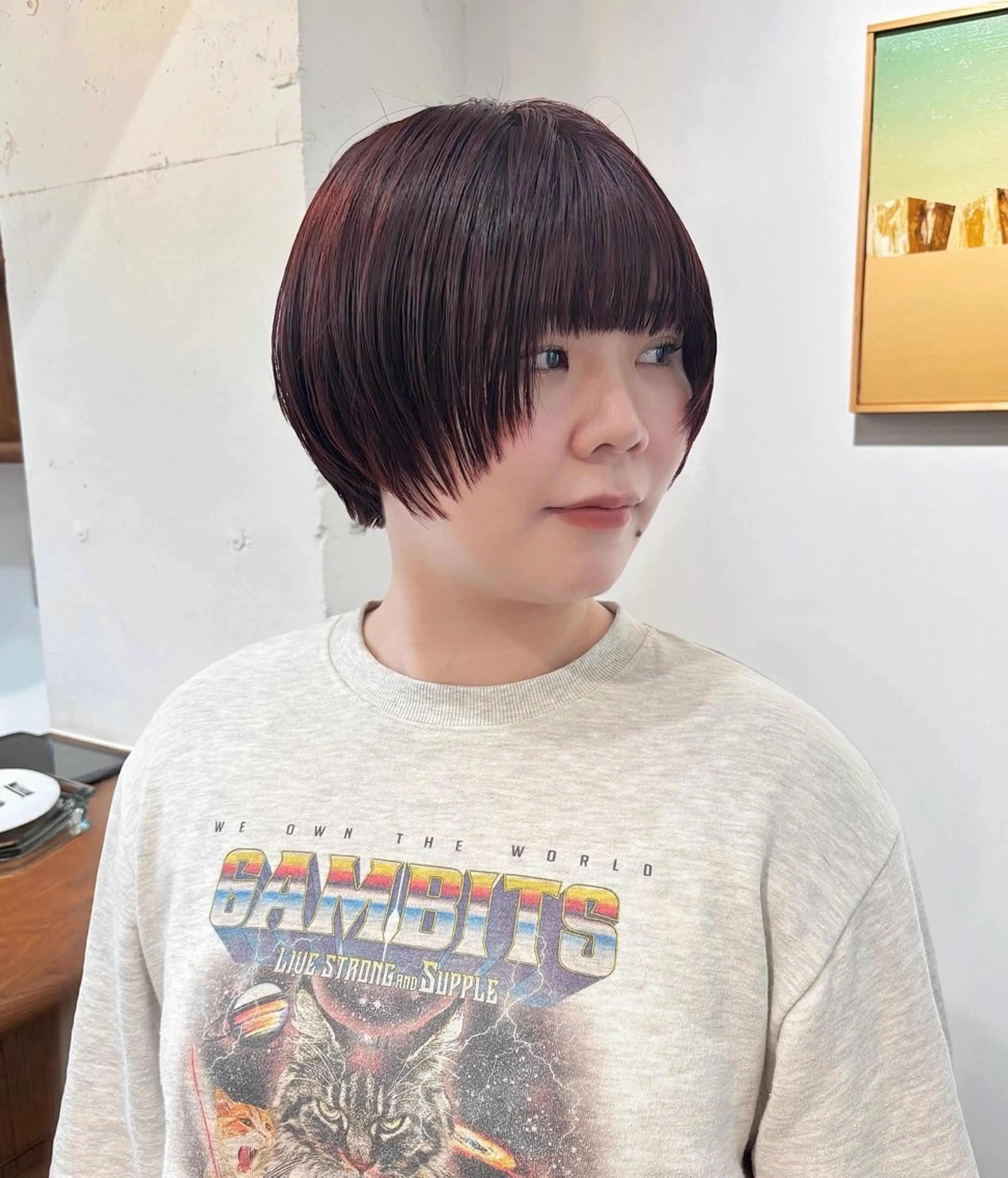 ショート aiko【艶カラー ・ミニモ年内で終了】のヘアスタイル