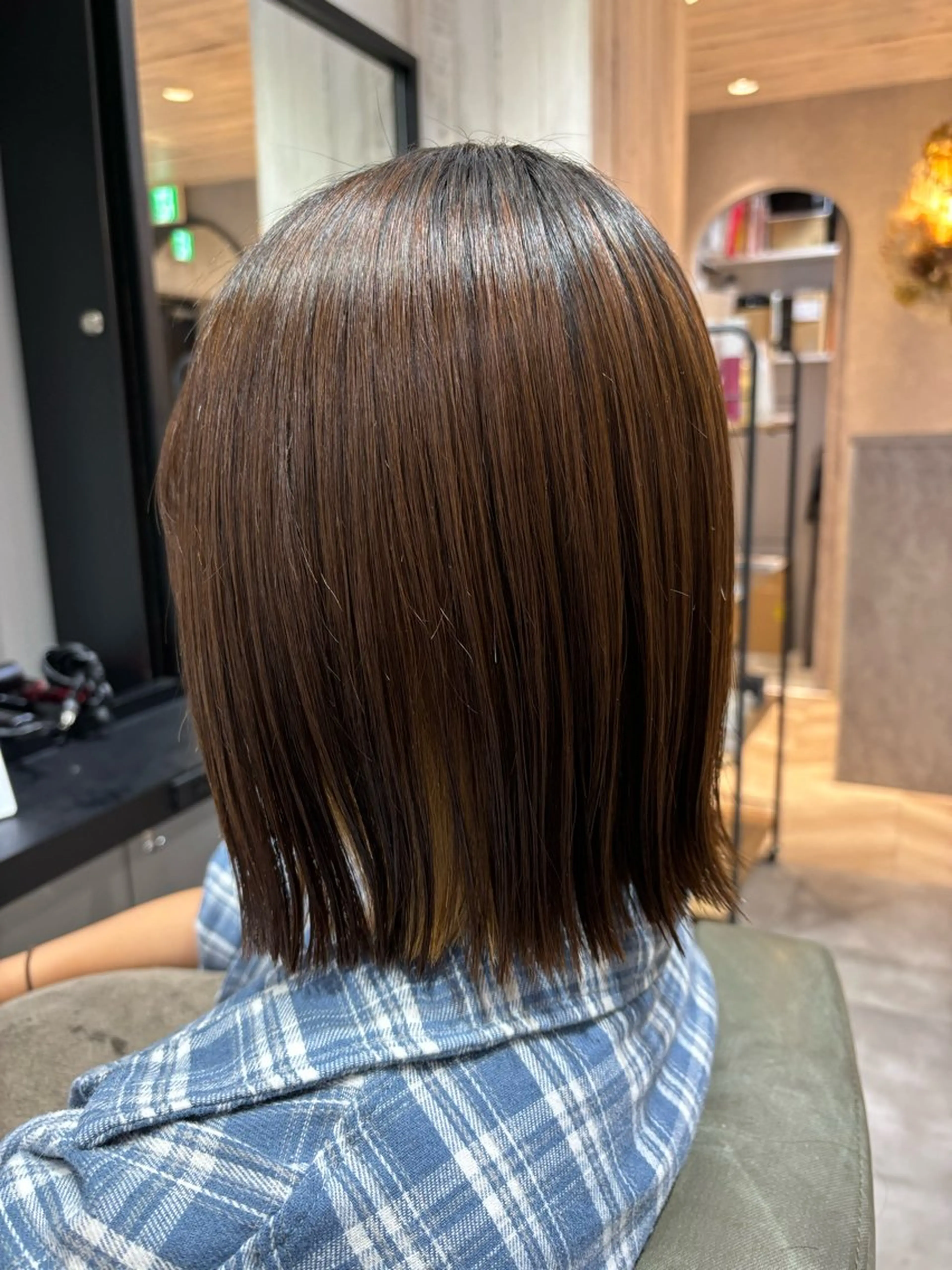 ショート ボブ 外ハネヘア カット ✨似合わせボブ✨ 縮毛矯正のヘアスタイル