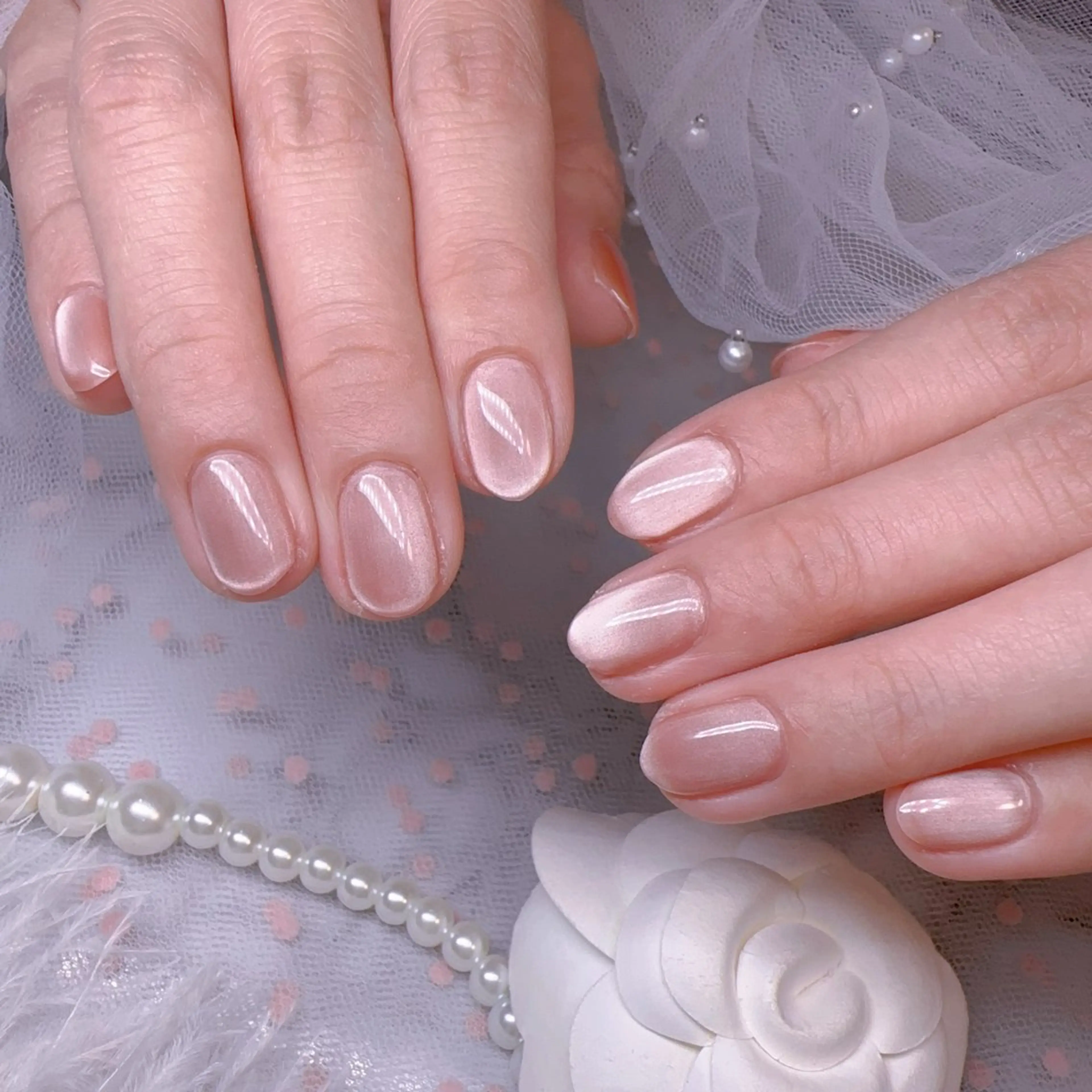 ネイル オーロラネイル フットネイル 韓国ネイル ラメ(グリッター) ラメグラデーション ハンドネイル Belle nail salon 新小岩のネイルデザイン