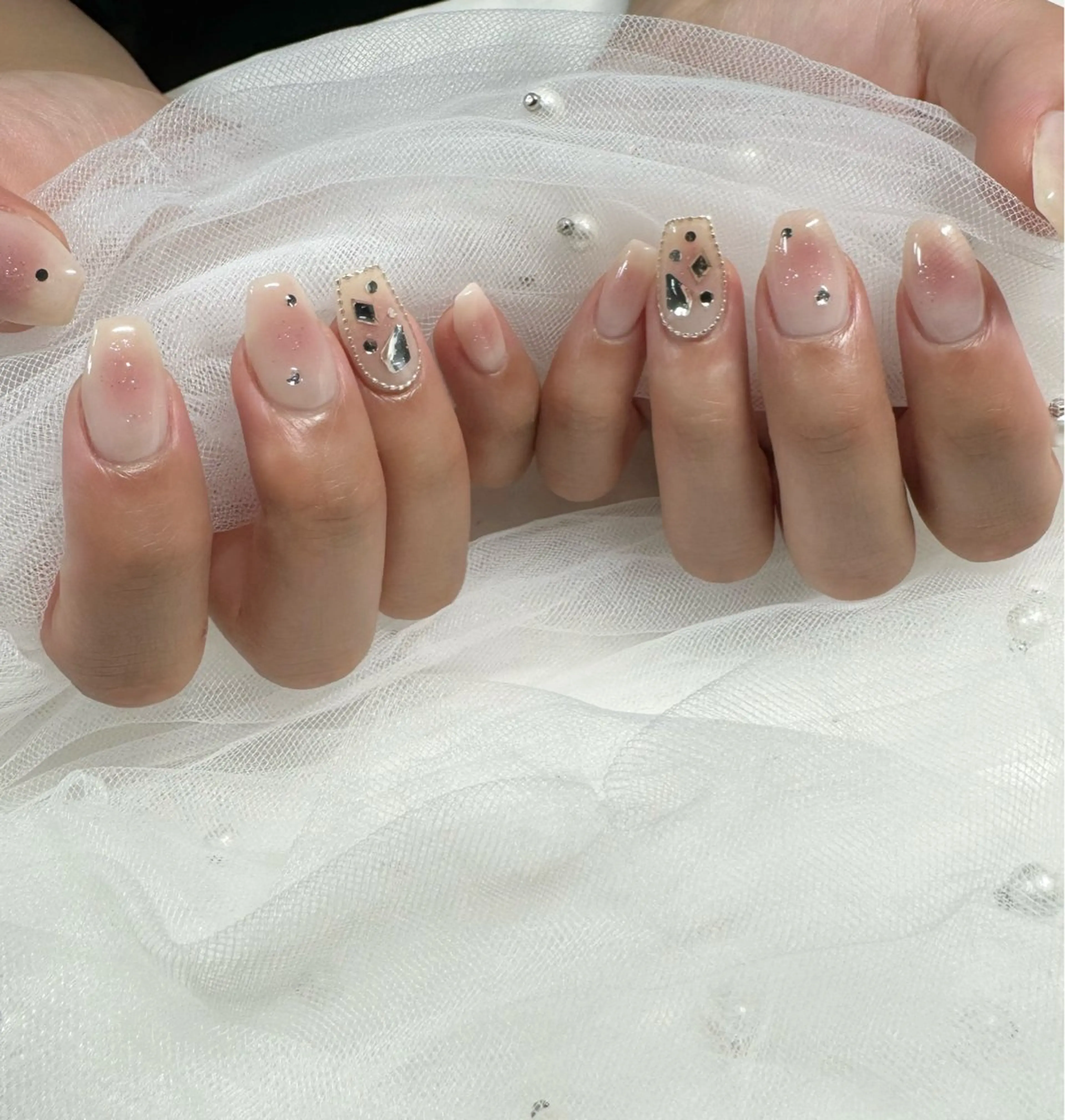 ネイル ジェルネイル 東 千夏のネイルデザイン