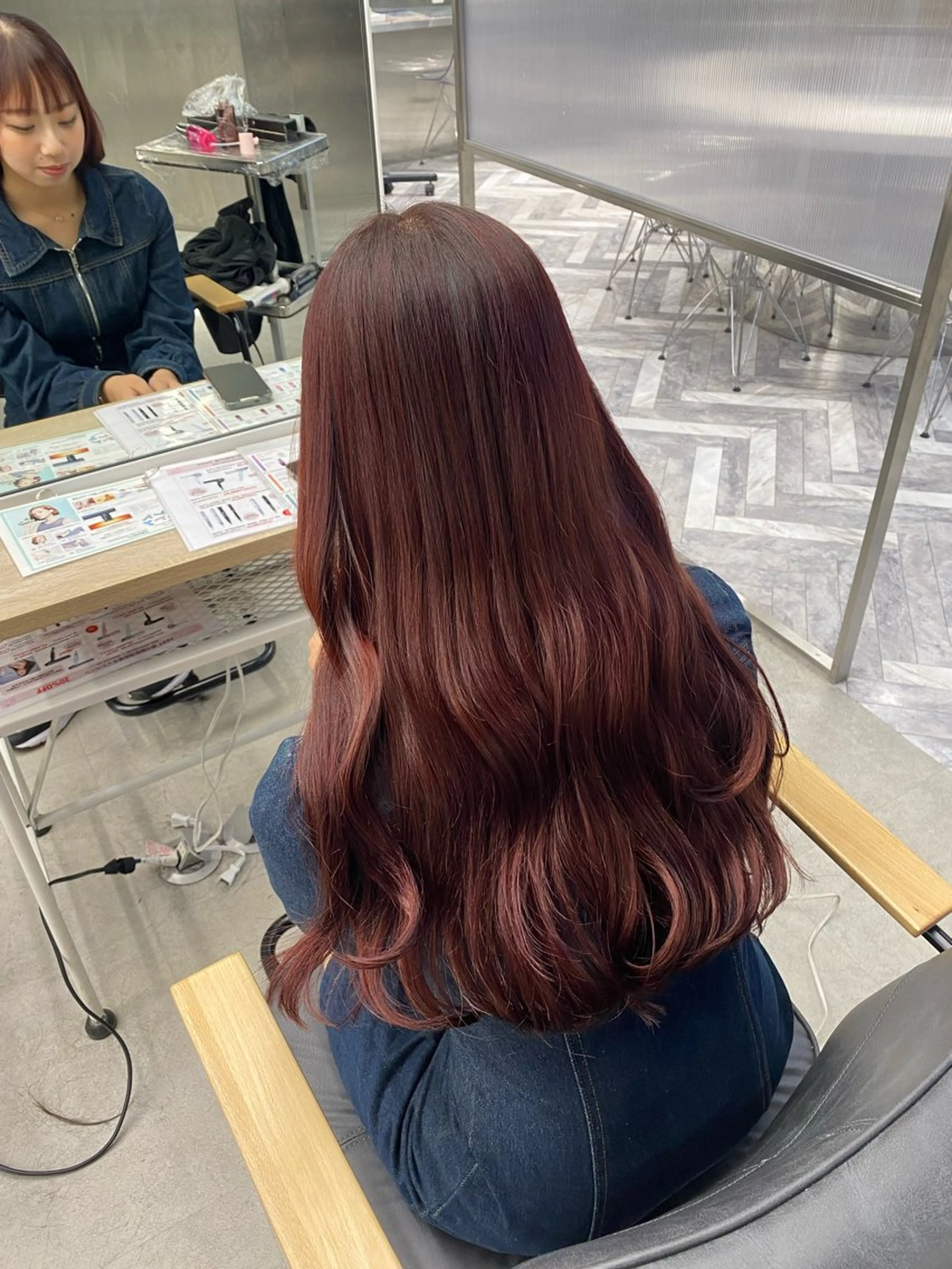 セミロング カラー ヘアカラー カンナ【Y2Kネイル /コーンロウ】のネイルデザイン