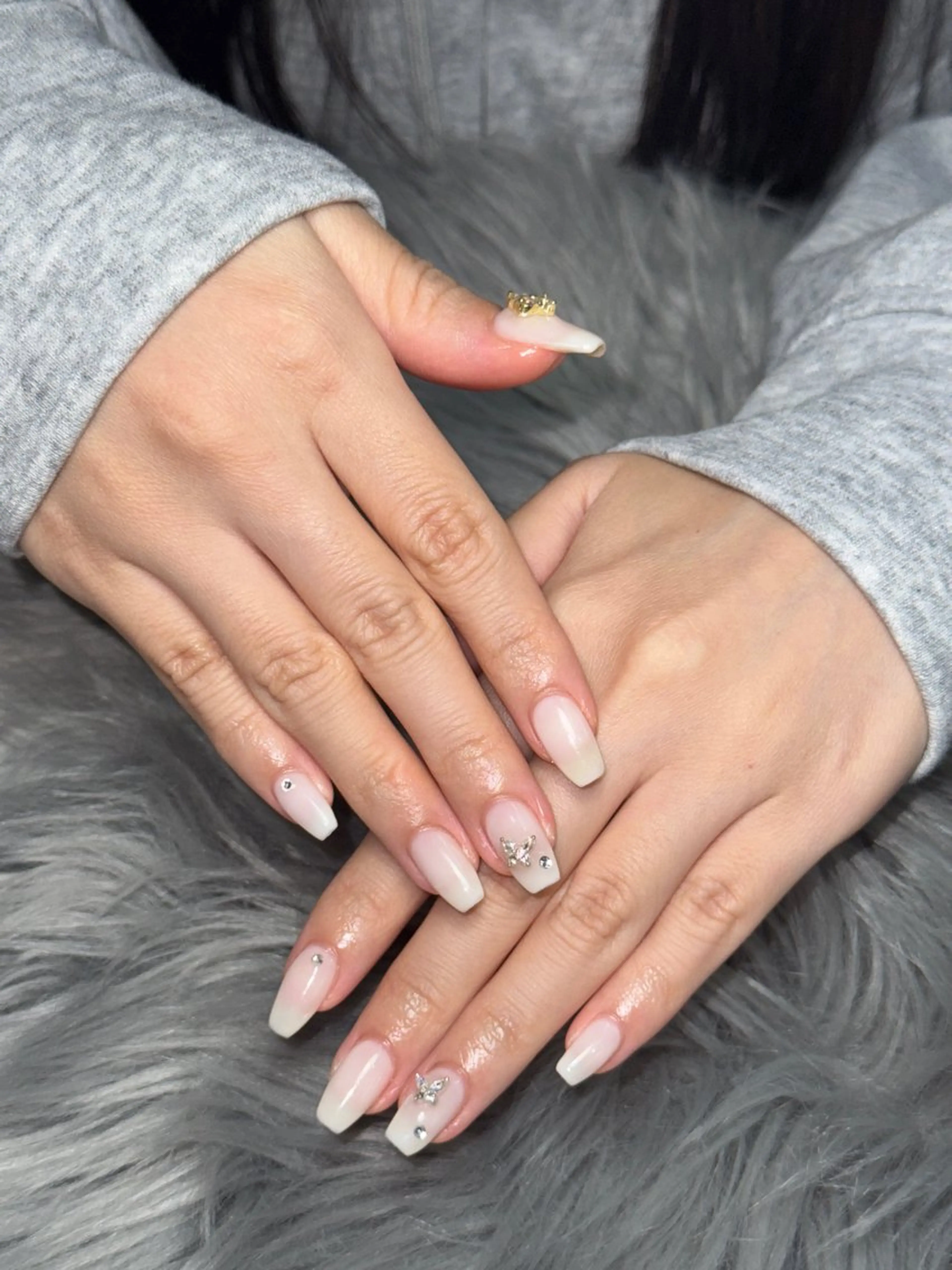 ネイル ハンドネイル Momoka 🍑🎀のネイルデザイン