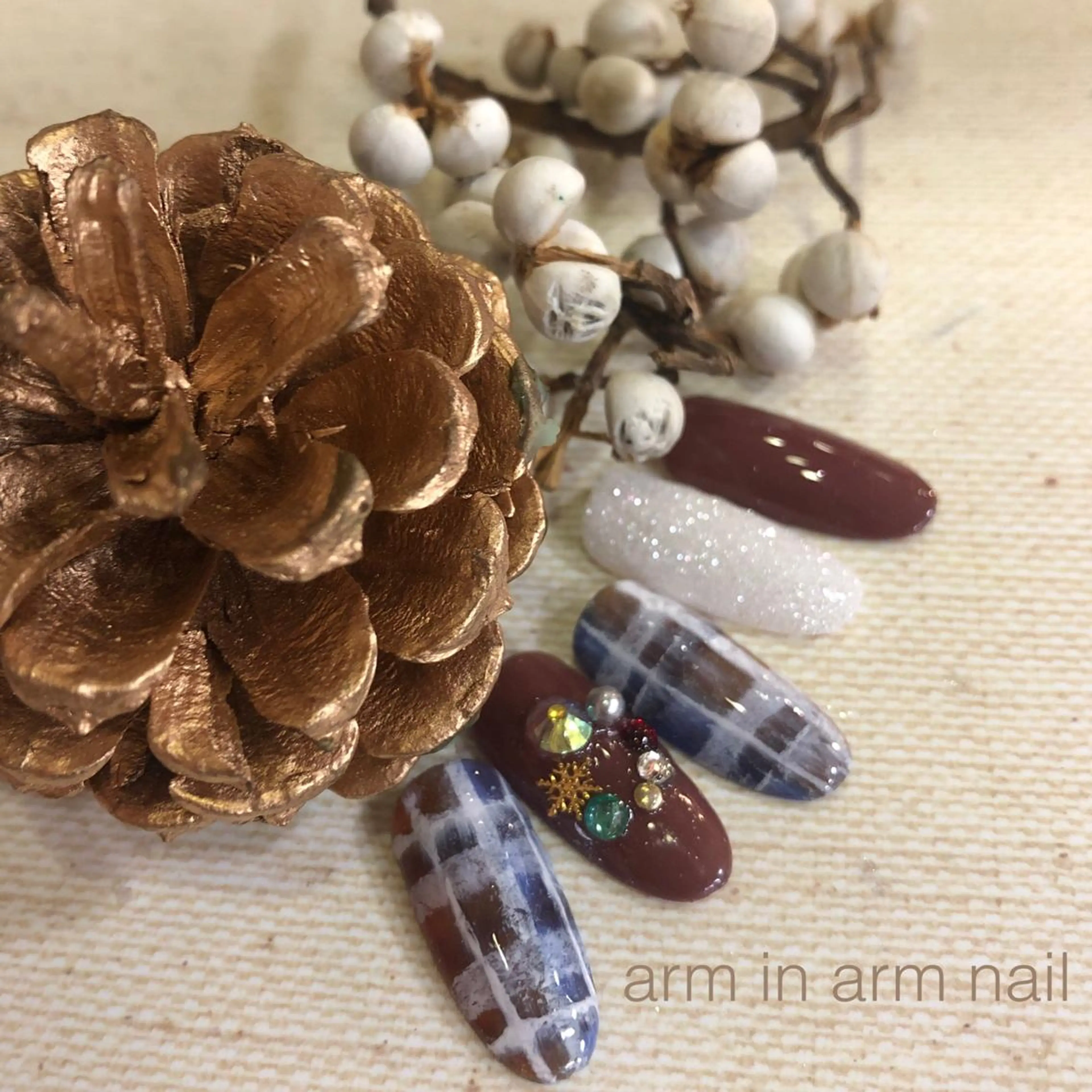 ネイル arm in arm ︎✿Yamamotoのマツエク・マツパデザイン