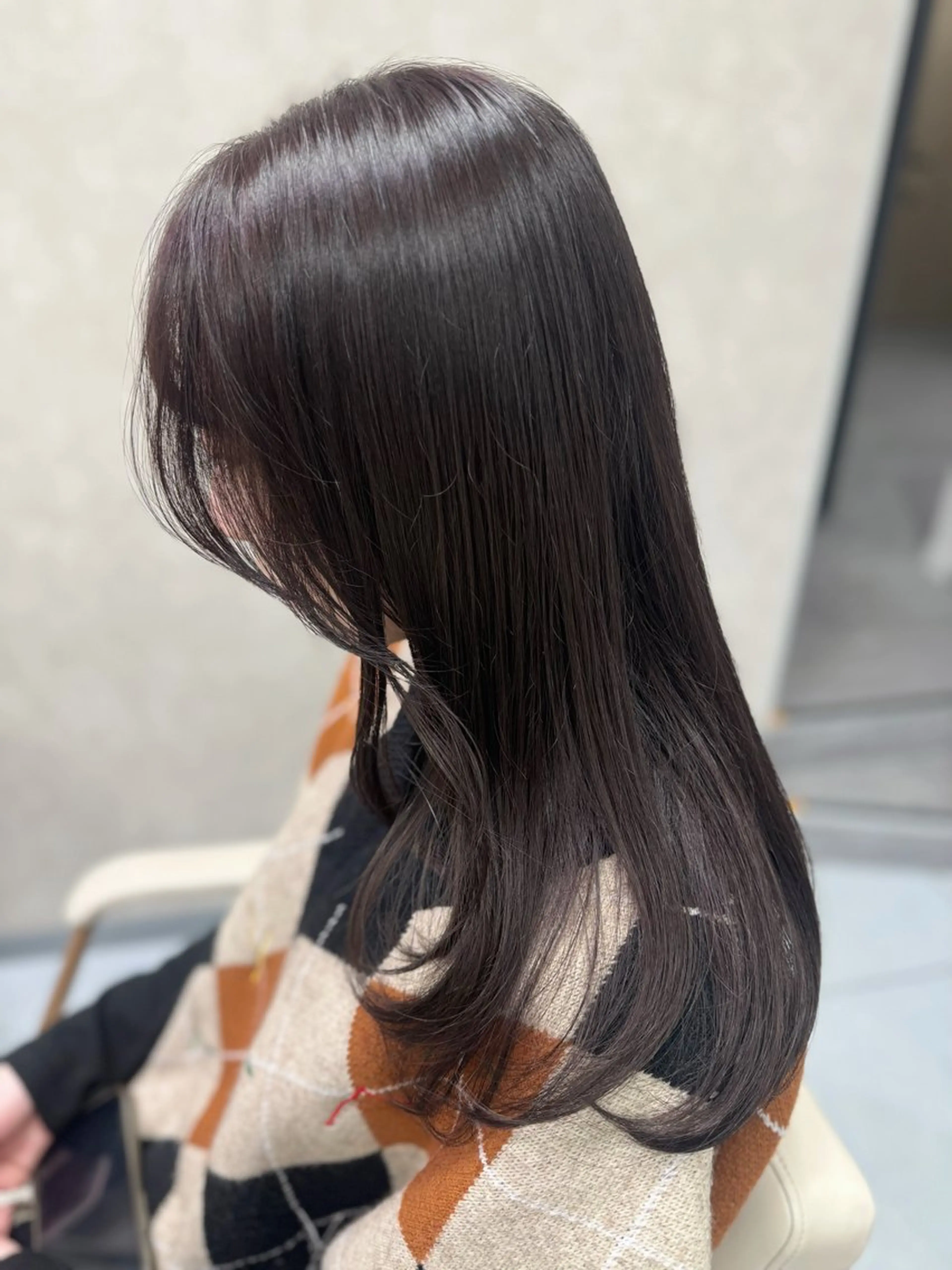 ロング カラー カット ヘアカラー トリートメント 小顔レイヤー/明るめ ベージュ/モモ/横浜のヘアスタイル