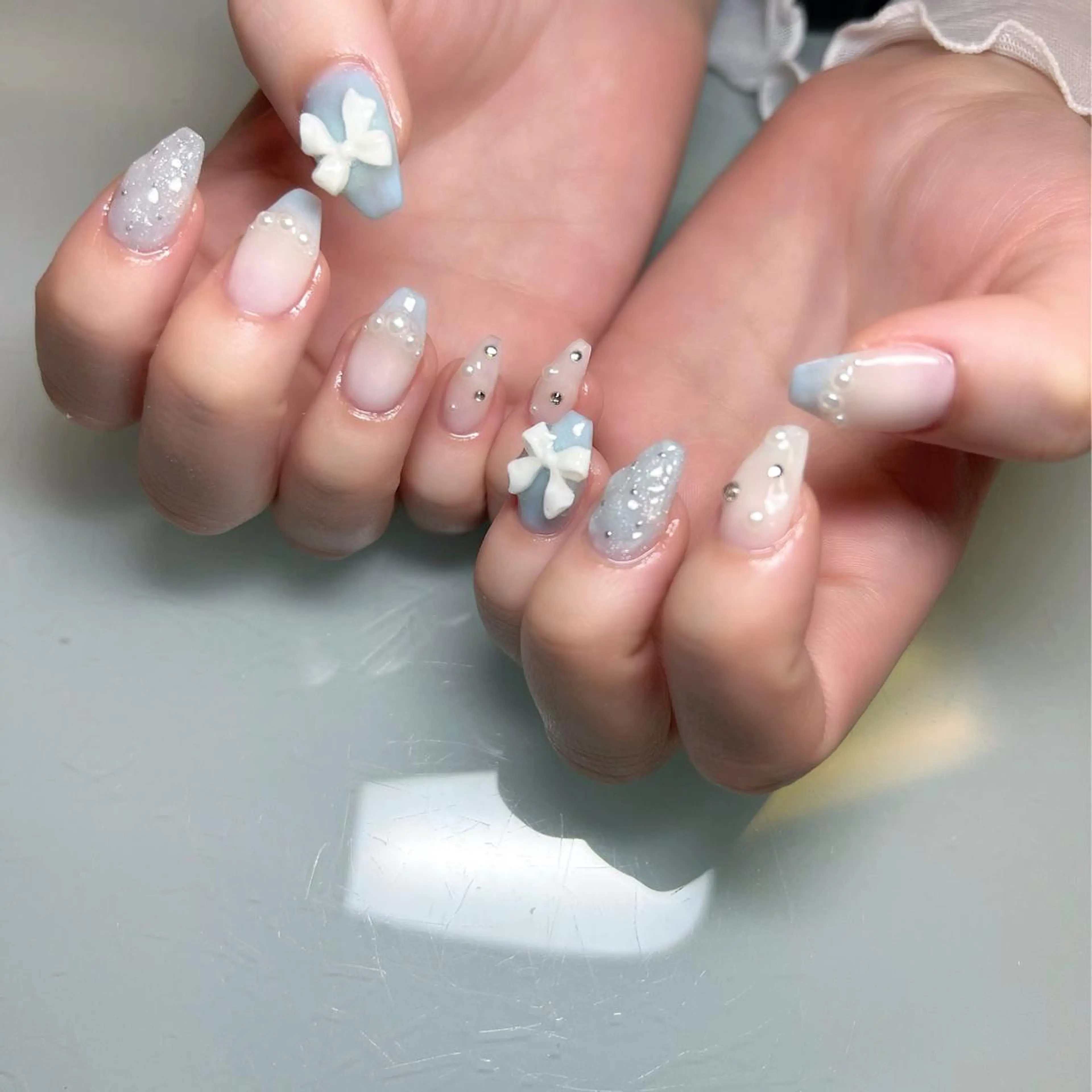 ネイル maison dari (ﾒｿﾞﾝ   ﾀﾞﾘ )所属・高橋 ユカのネイルデザイン