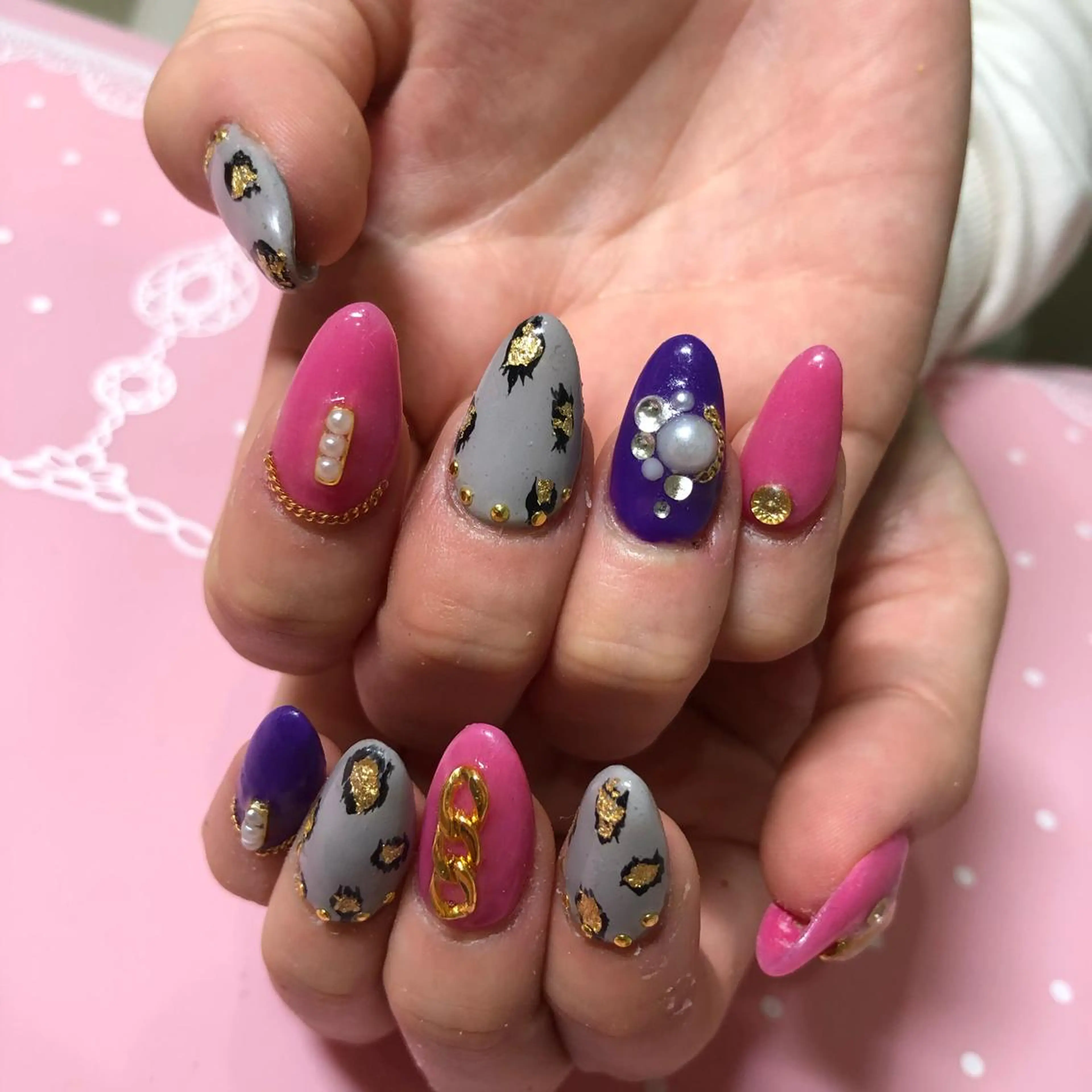 ミディアム ネイル ハンドネイル 《LB》ラブリエ Nail&eyeのマツエク・マツパデザイン