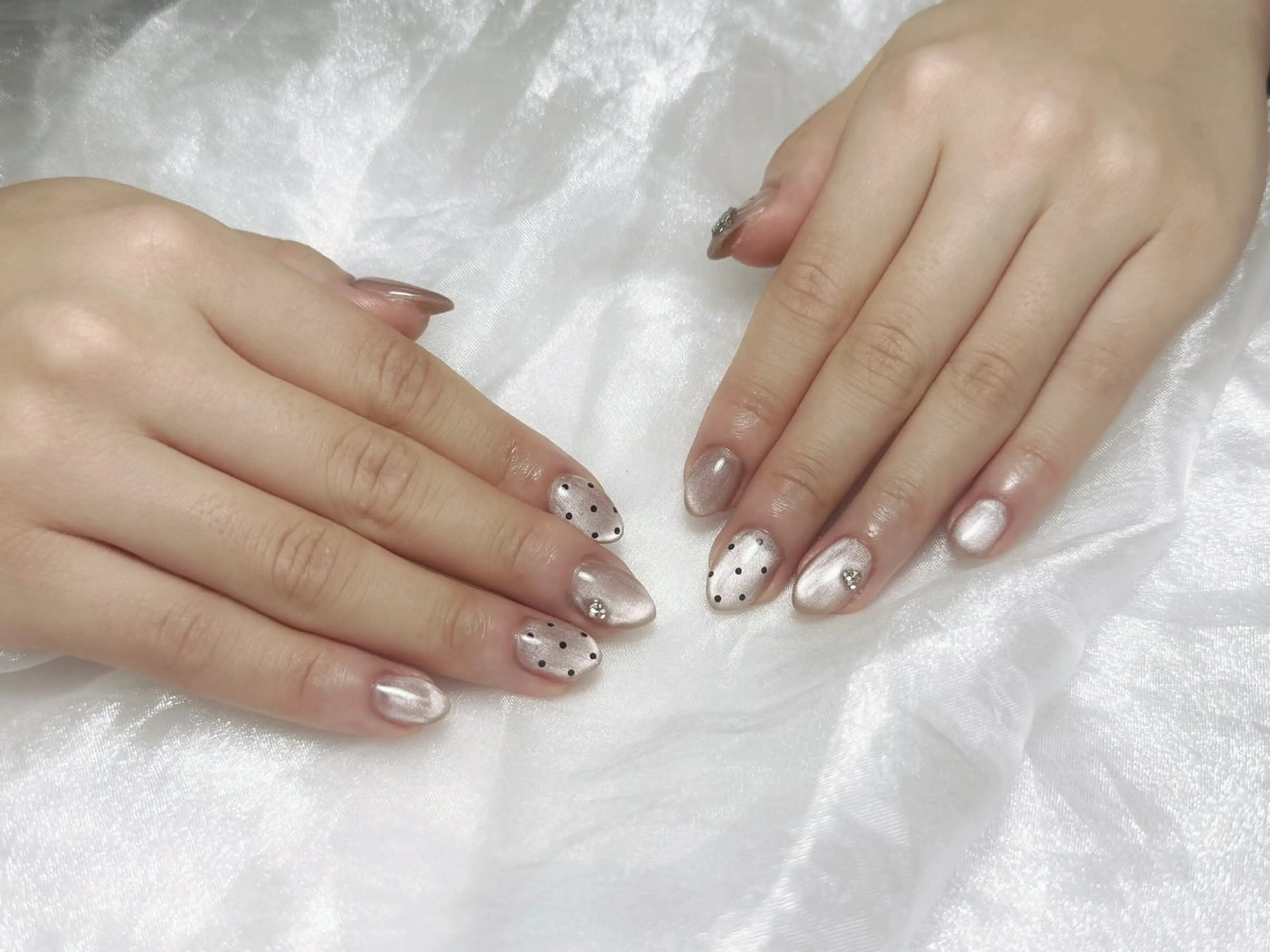 ショート ハンドネイル navi nail ayaneのネイルデザイン