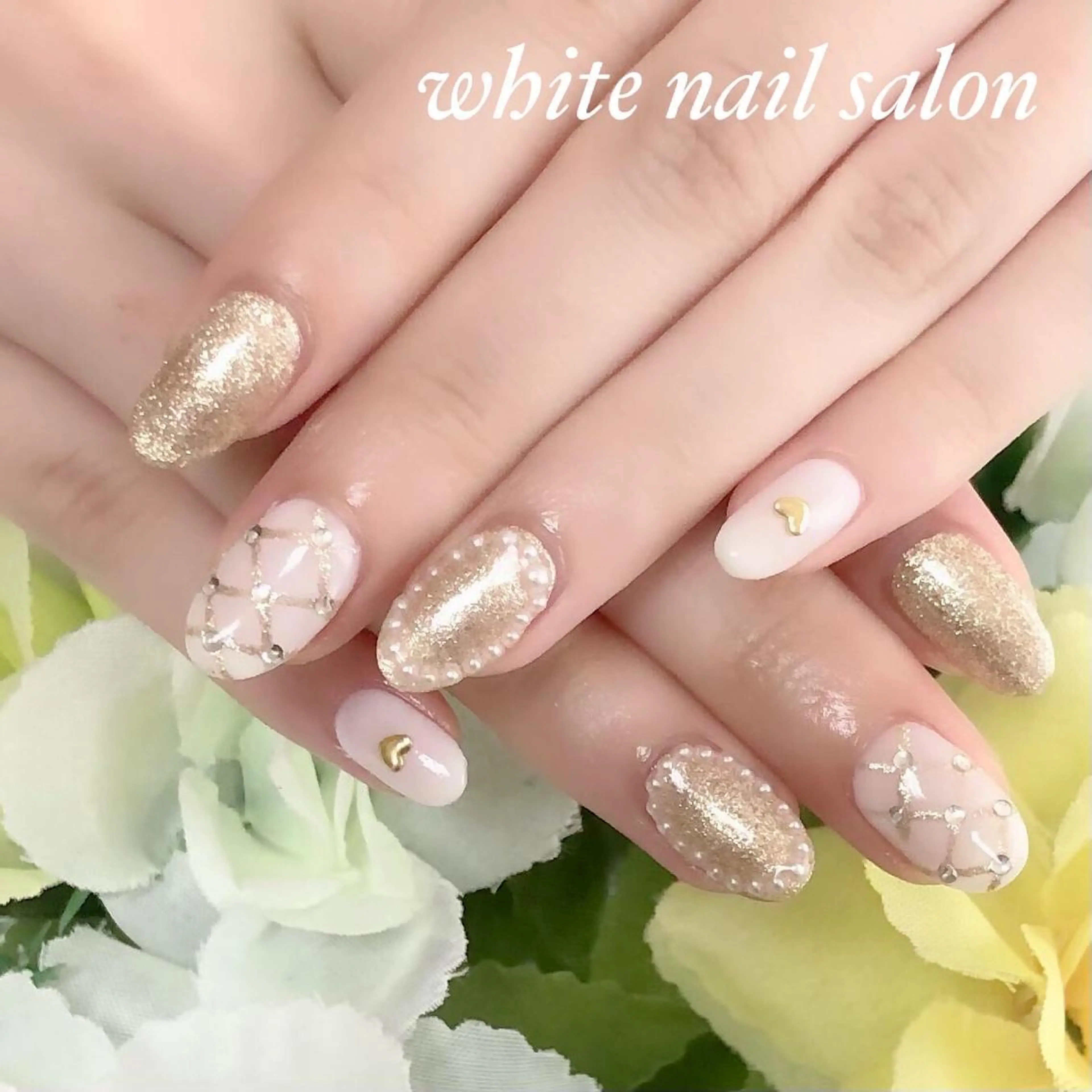 ネイル アートネイル フレンチネイル ジェルネイル ハードジェル 持ち込み ハンドネイル white nail salonのネイルデザイン
