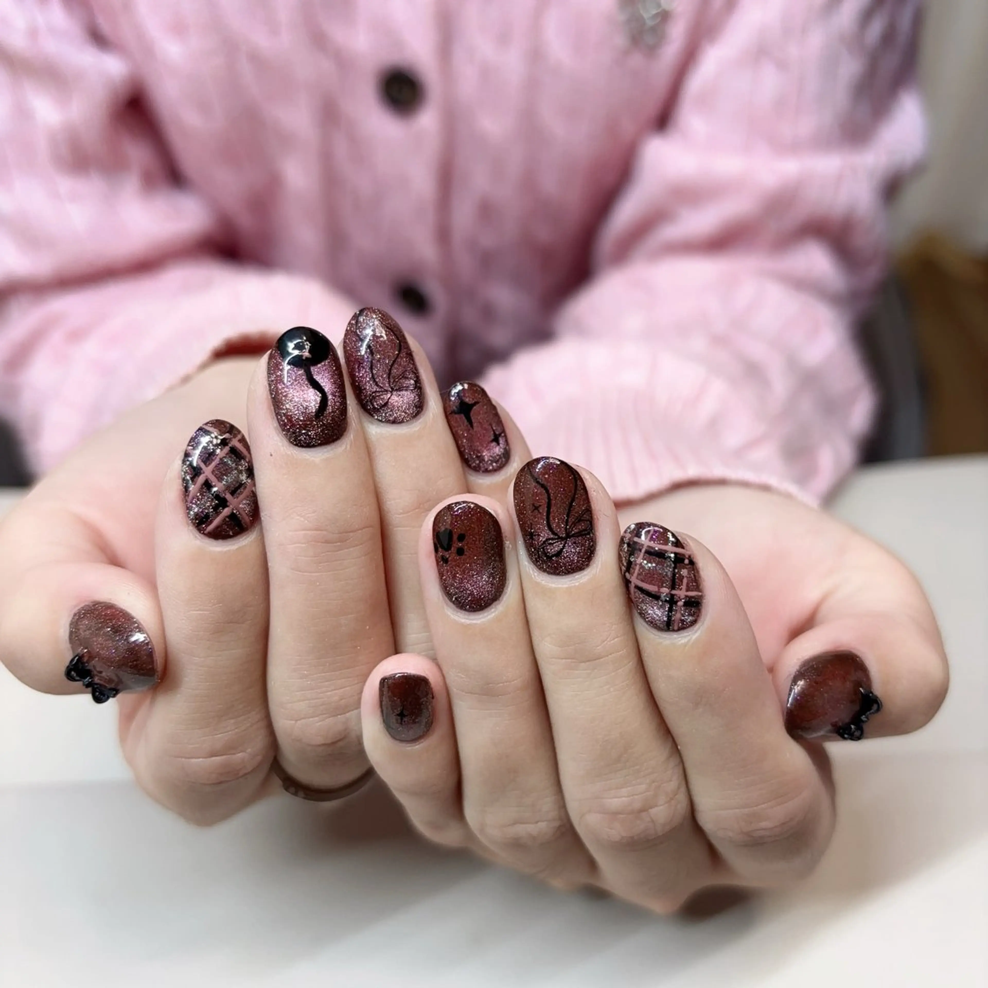 ネイル アニマル柄 アートネイル オーロラネイル べっ甲ネイル ブラウン Rika Nail ellaのネイルデザイン