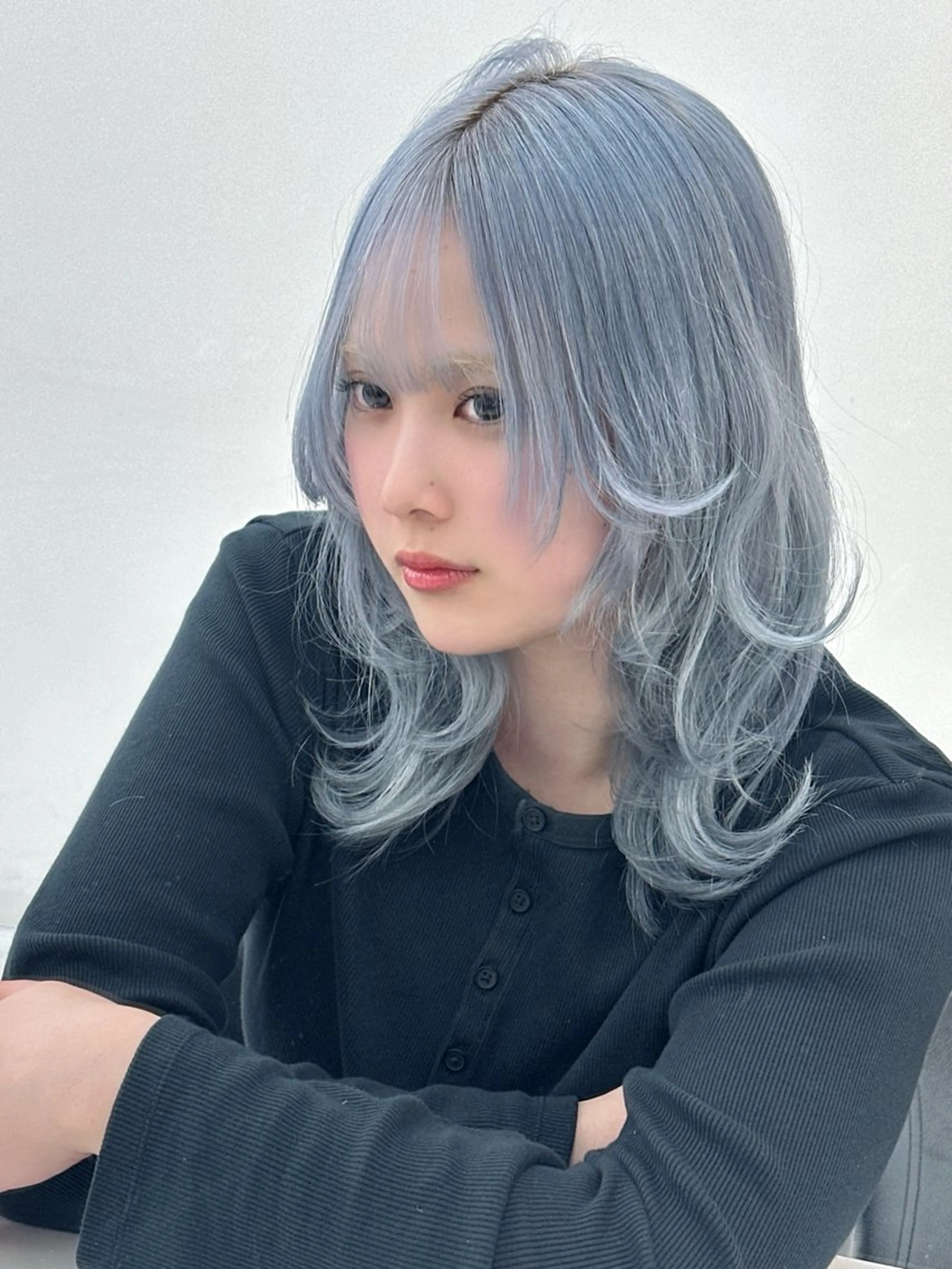 ロング カラー ヘアアレンジ 艶カラー/ハイトーン /レイヤーカットのヘアスタイル