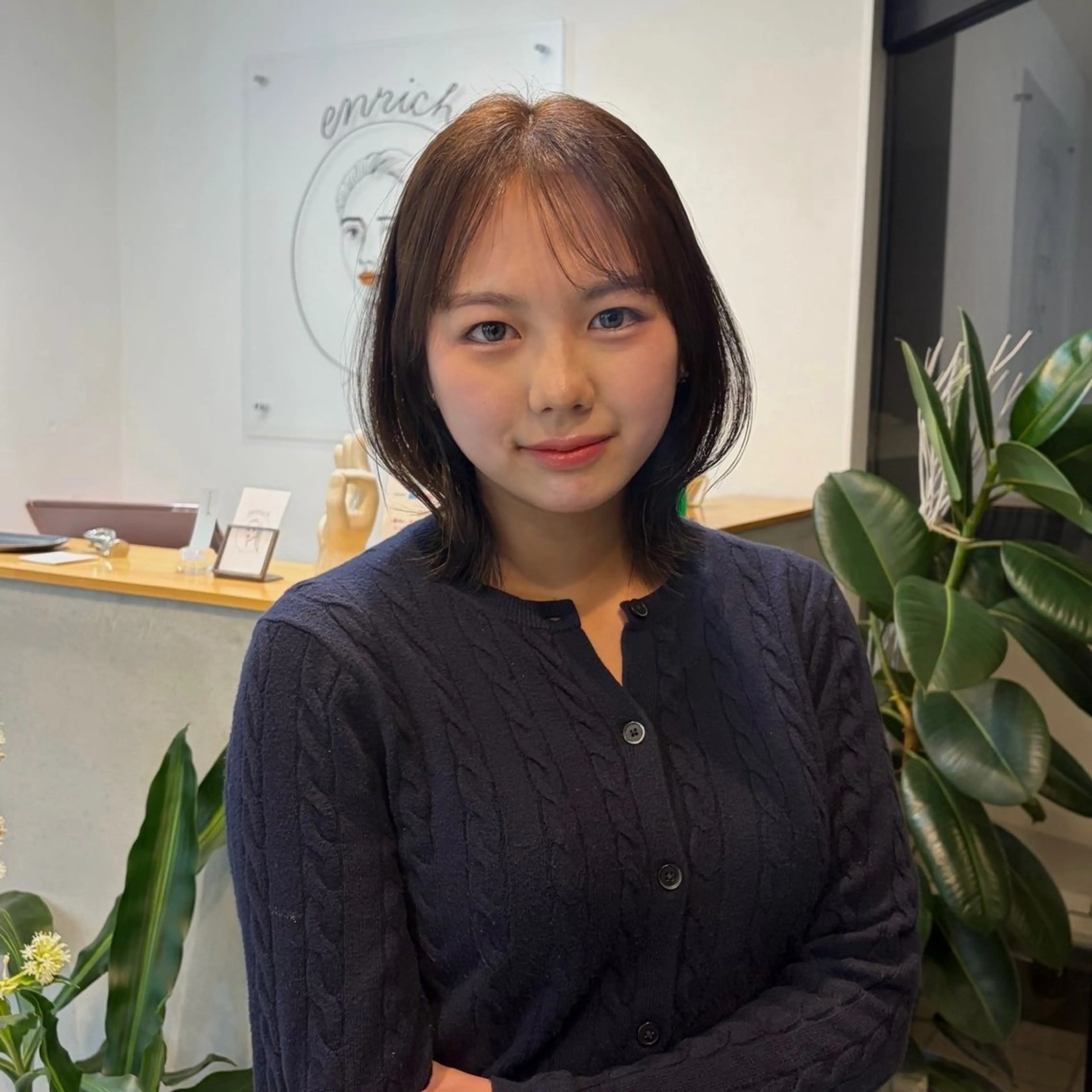 ショート レイヤーカット カット ヘアカラー トリートメント enrich / キタガワ カノンのヘアスタイル