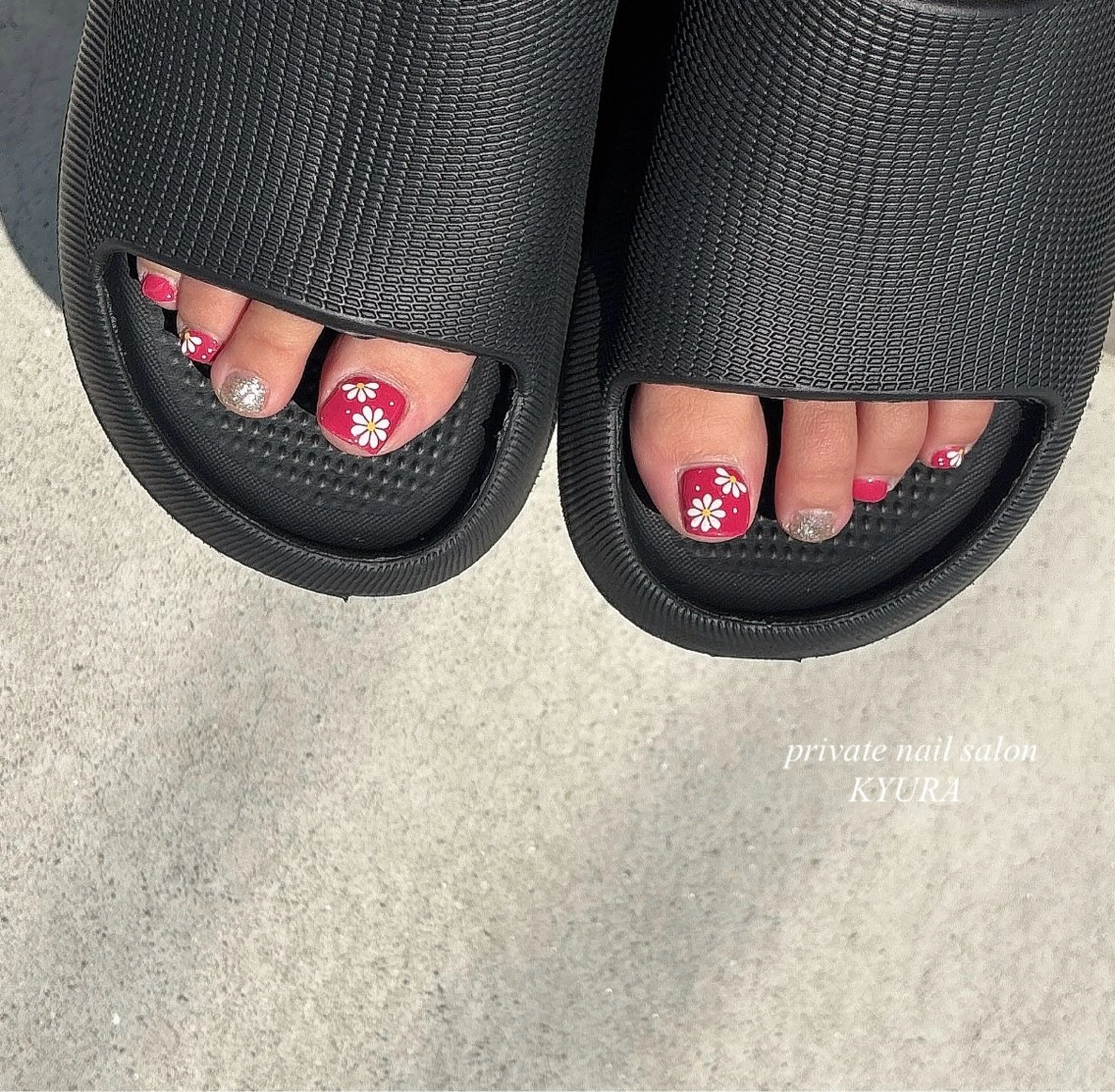 ネイル アートネイル フットネイル 大東市ネイルサロン 【KYURA】ｷｭﾗのネイルデザイン