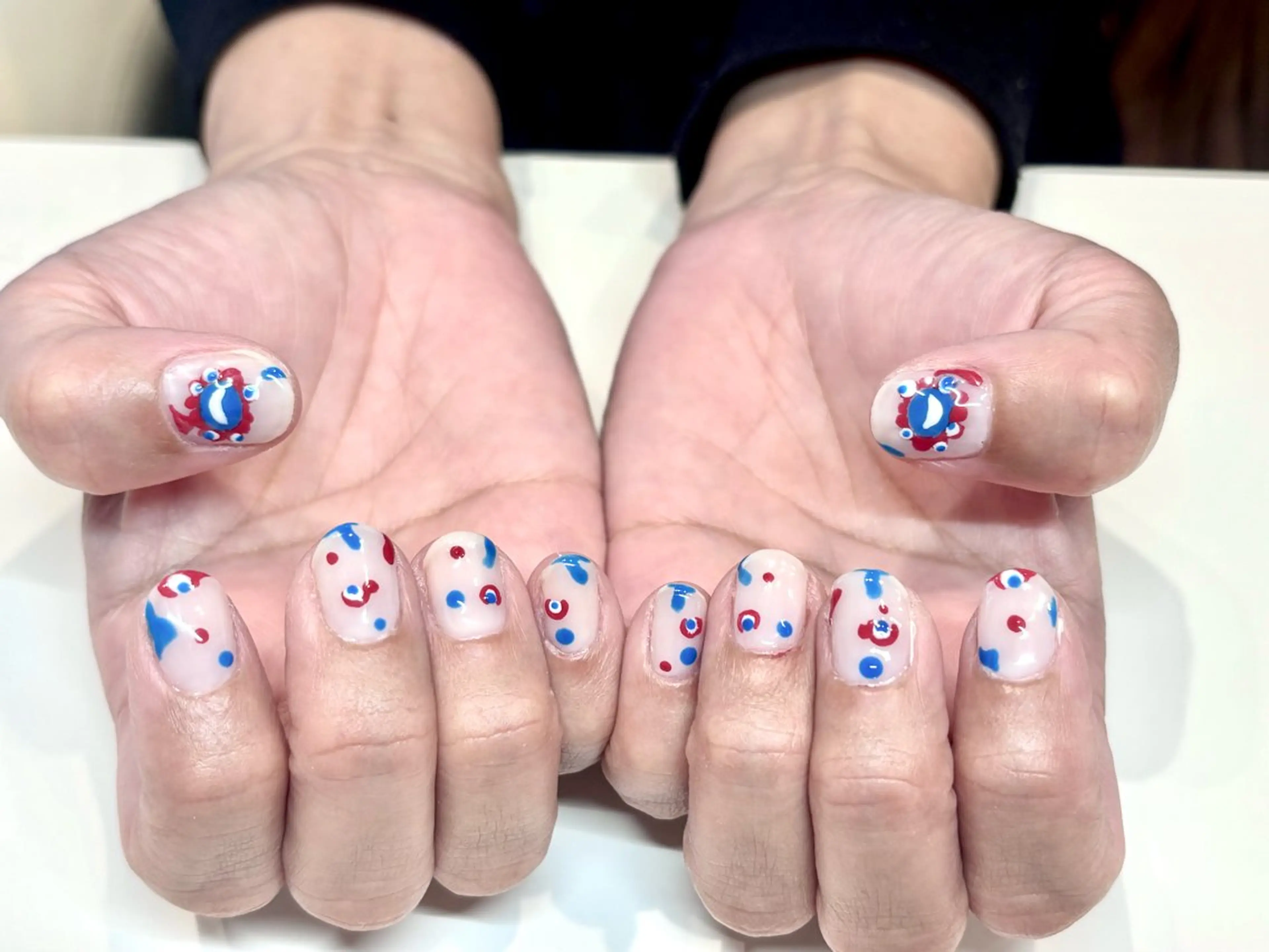 ネイル ハンドネイル 田中 梨奈のネイルデザイン