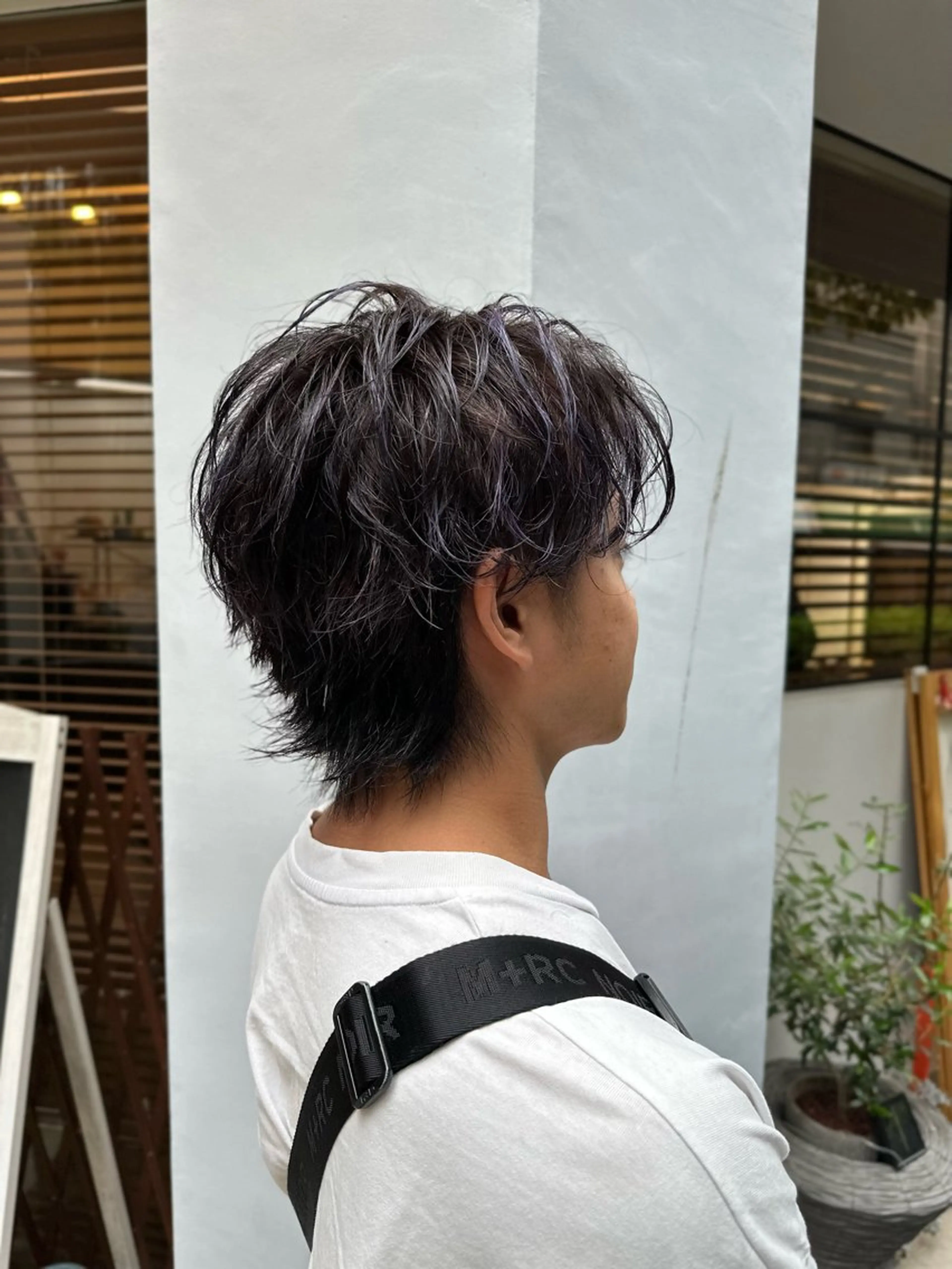 ショート カラー 黒髪 ブリーチ ブルーカラー ブルーブラック 透明感カラー カット ヘアカラー 新宿御苑前/新宿 Ryuseiのヘアスタイル