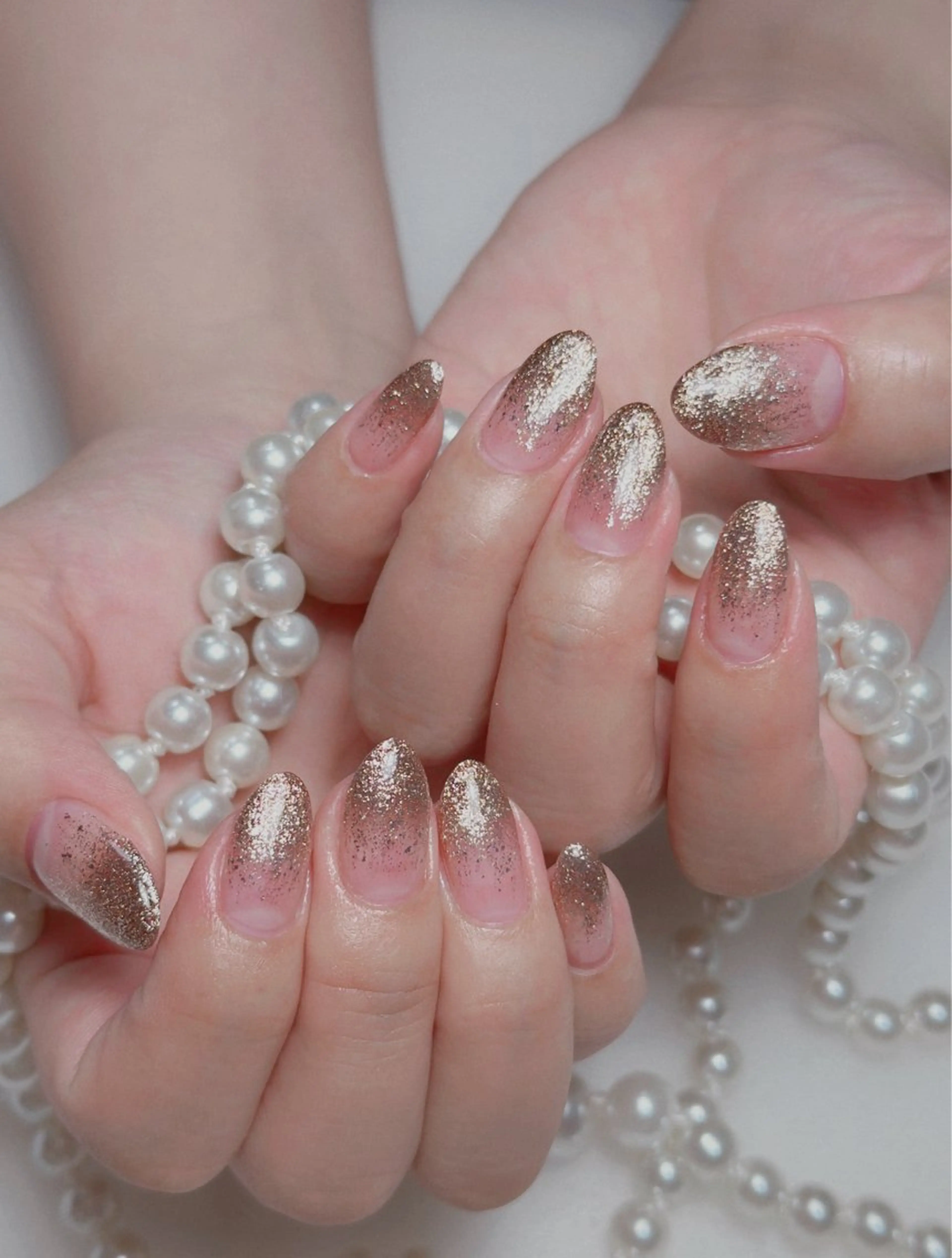 ネイル オーロラネイル 長さ出し フットネイル 韓国ネイル ラメ(グリッター) ハンドネイル 👍thumbs up nail👍のネイルデザイン