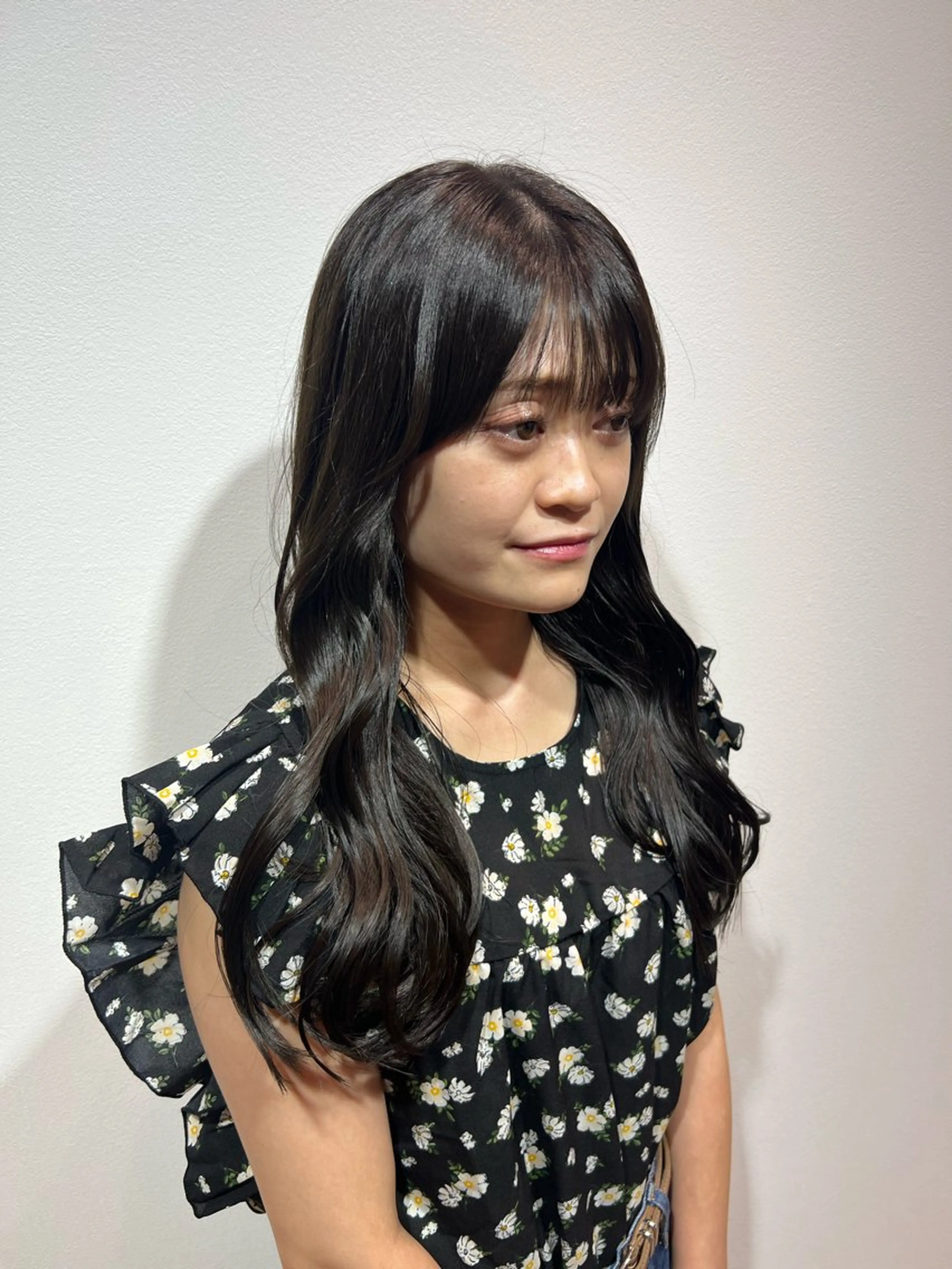 ロング アッシュ アッシュグレー 顔周りカット 小顔カット 加納千華 /ボブ/ぱつっとボブのヘアスタイル