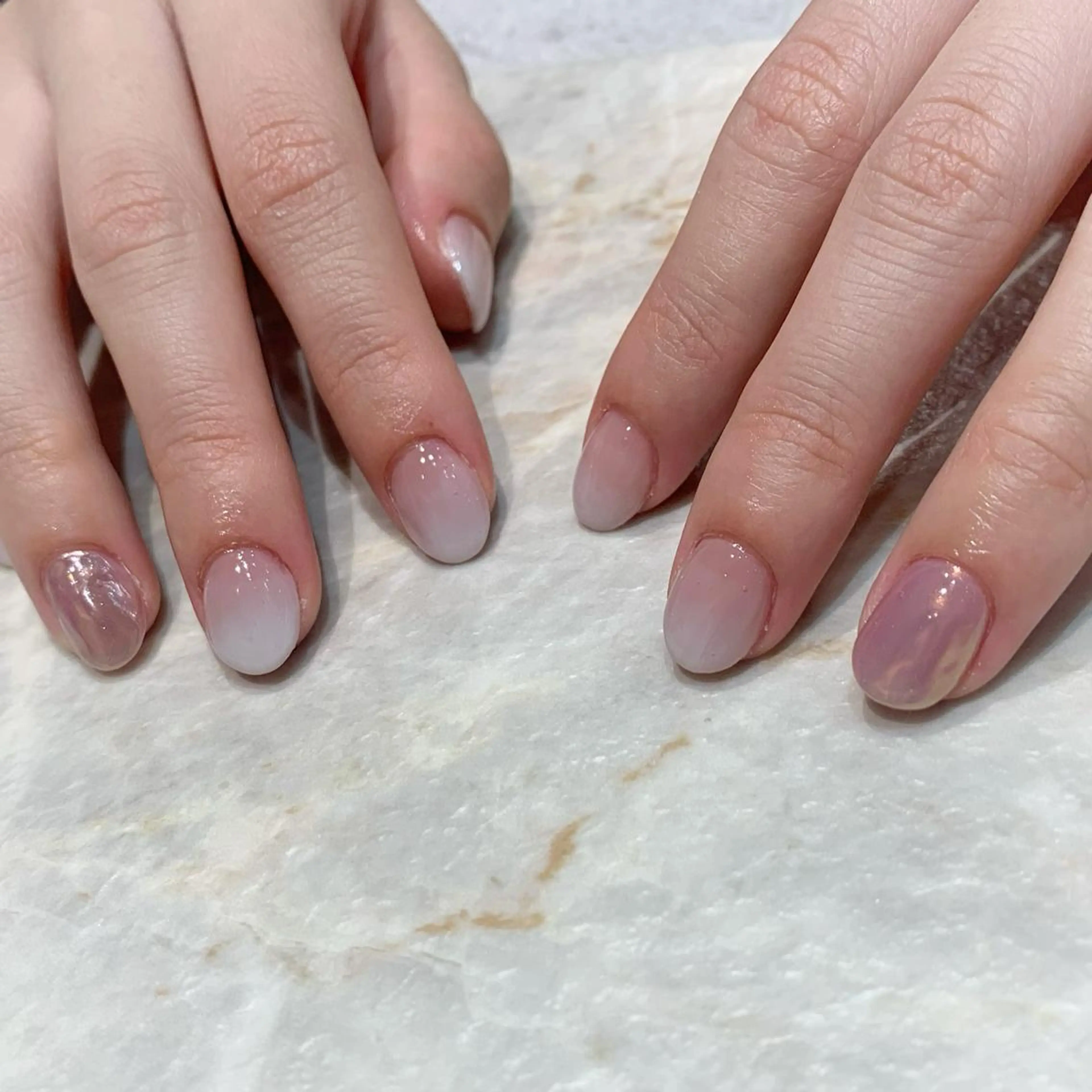 ネイル ミラーネイル ピンク nailAVANCE akariのネイルデザイン