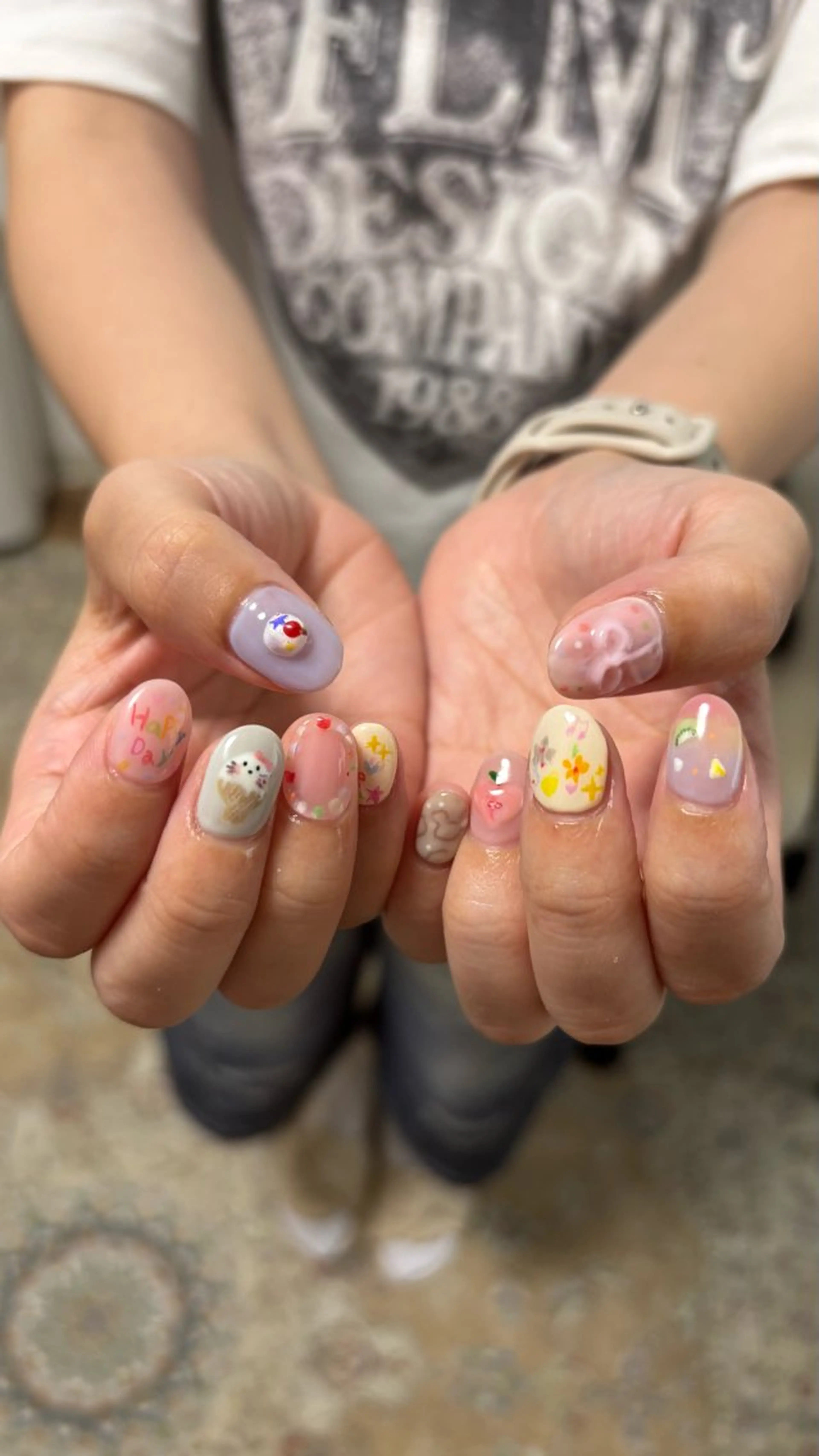 ネイル ハンドネイル clocln  / Suzukaのネイルデザイン