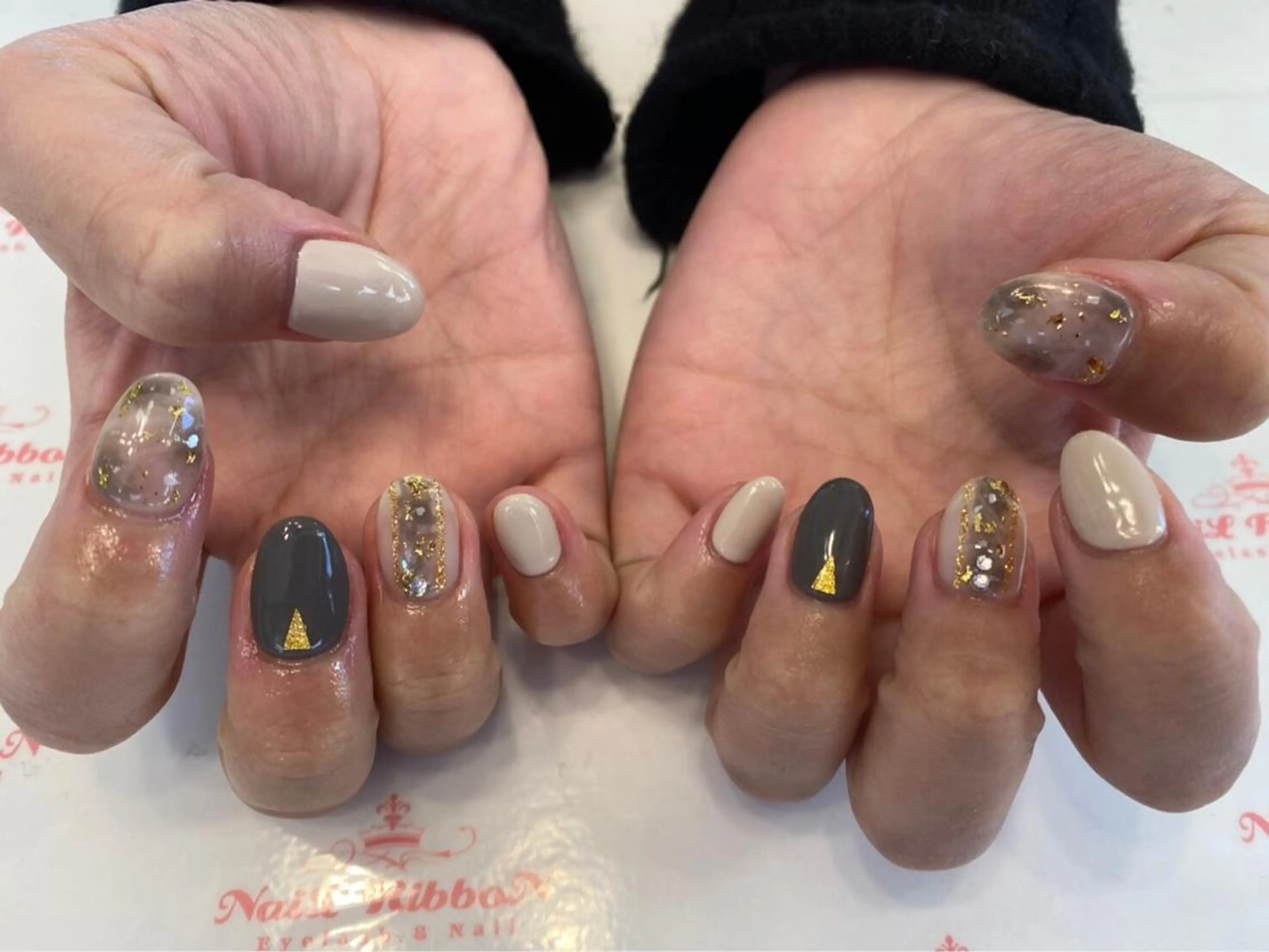 ネイル 春ネイル ネイルリボン 受付スタッフのネイルデザイン