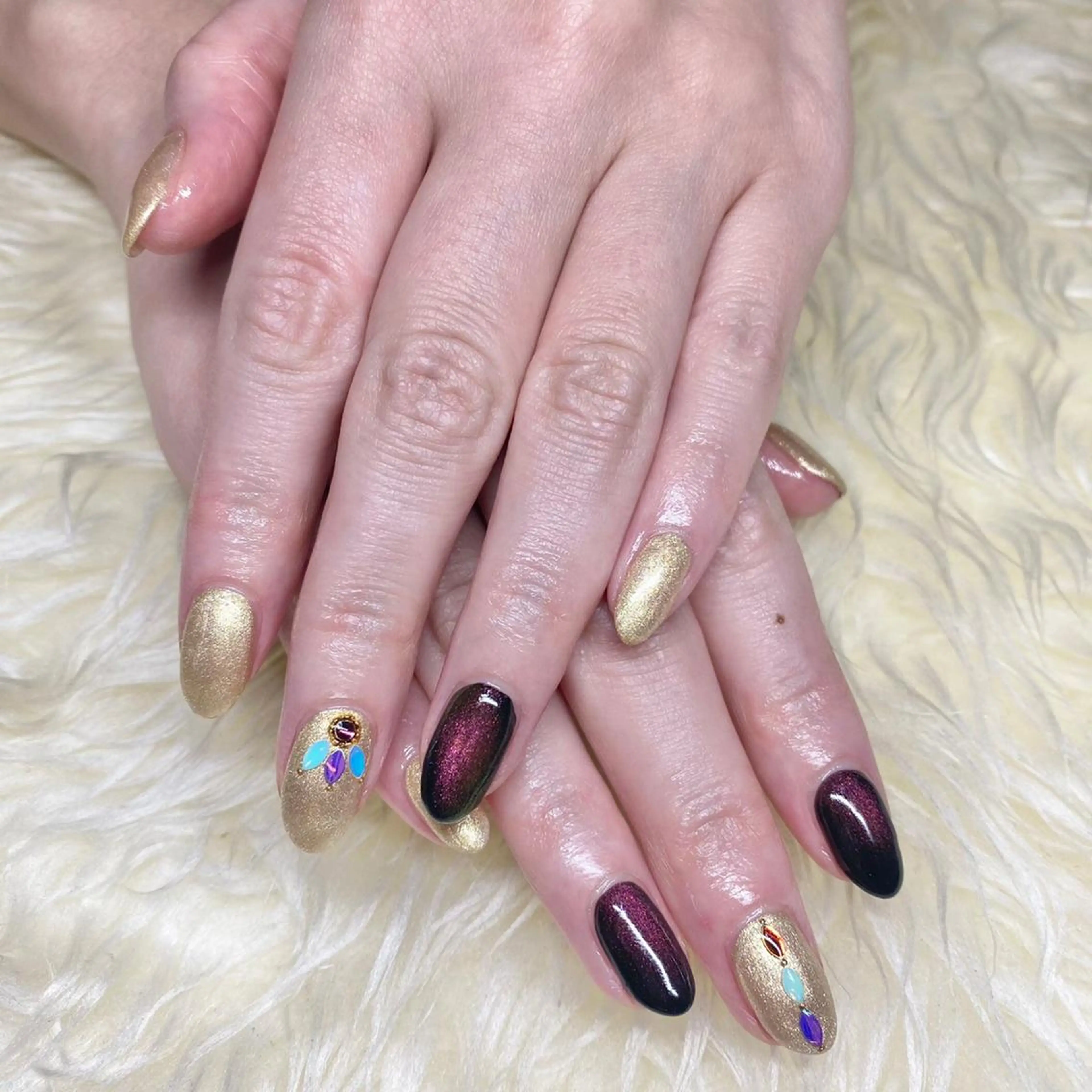 ネイル マグネットネイル ハンドネイル Nail&eye Belire 新宿のネイルデザイン