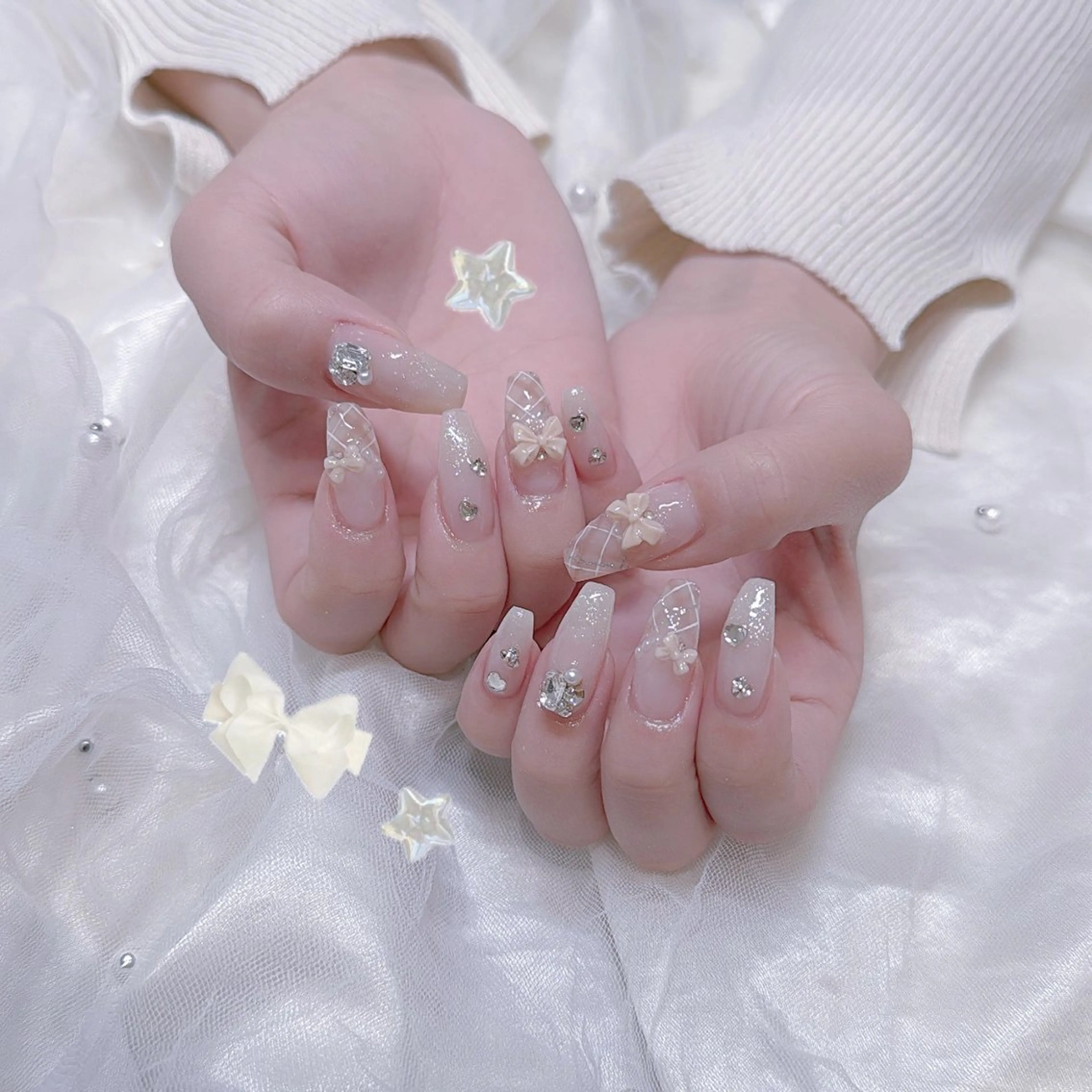 ネイル ୨୧ ayakaのネイルデザイン