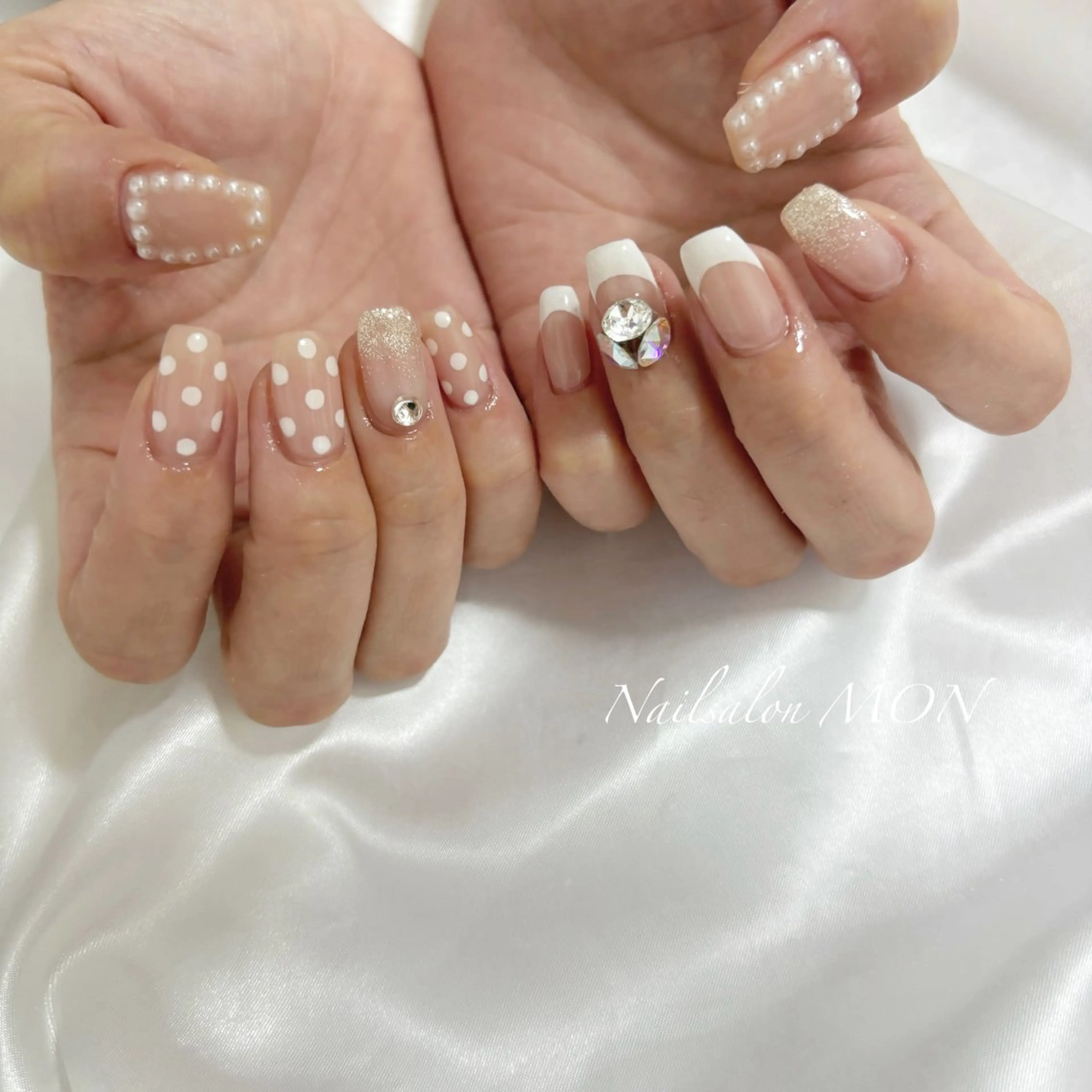 ネイル ストーンネイル ハンドネイル Nailsalon MONのネイルデザイン