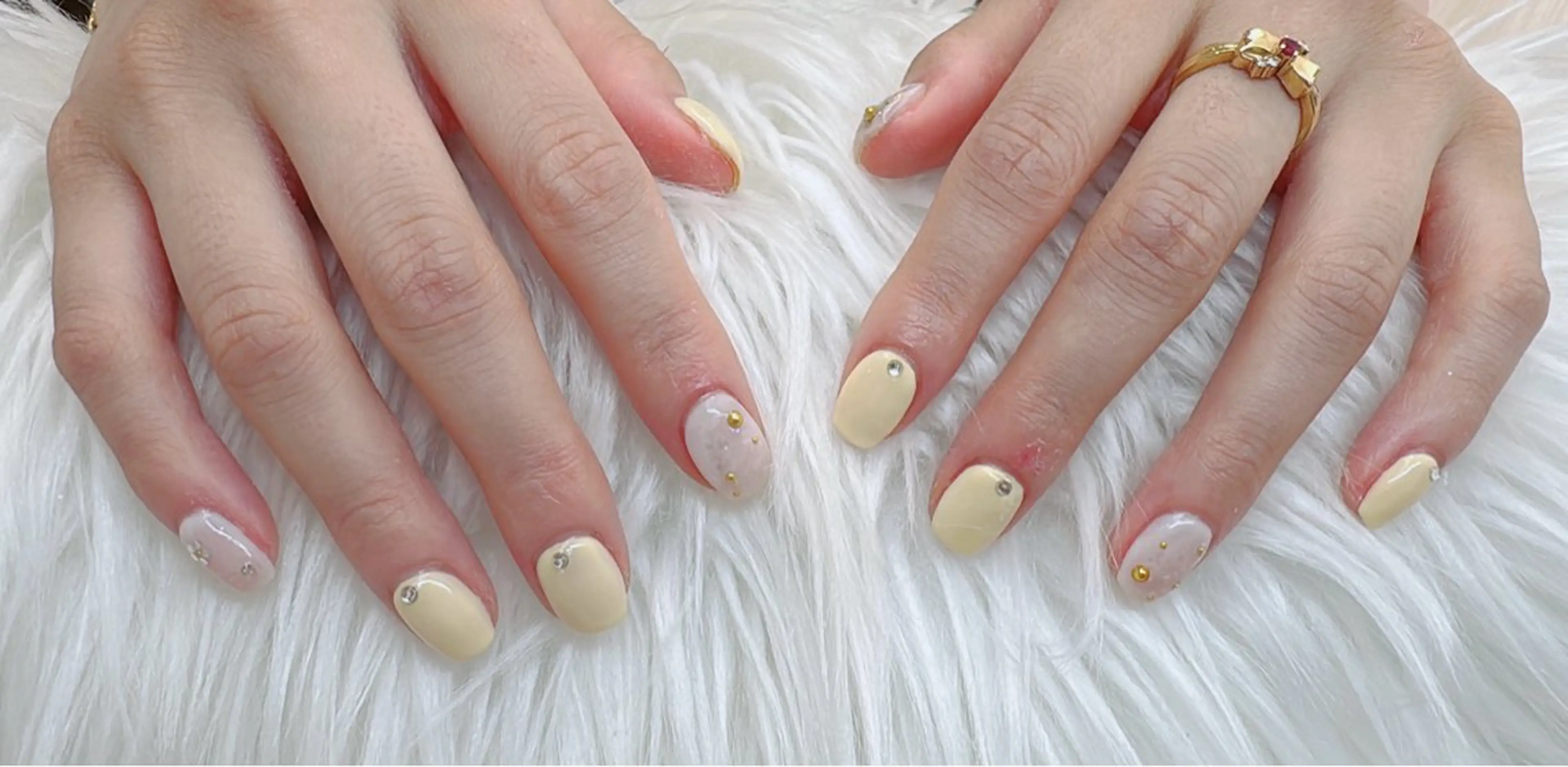 ネイル ハンドネイル ハンドケア Moon Nail ナナのネイルデザイン