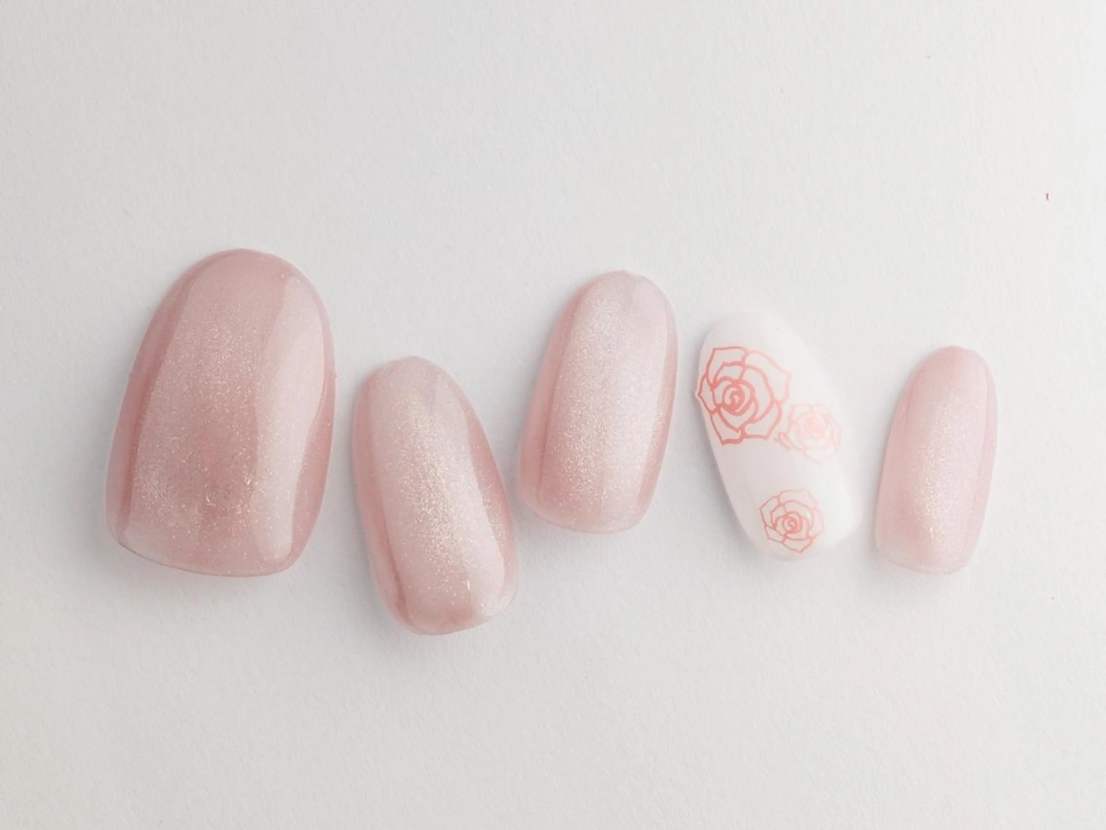 ネイル 💗🪽Tiary Nail🪽💗のネイルデザイン