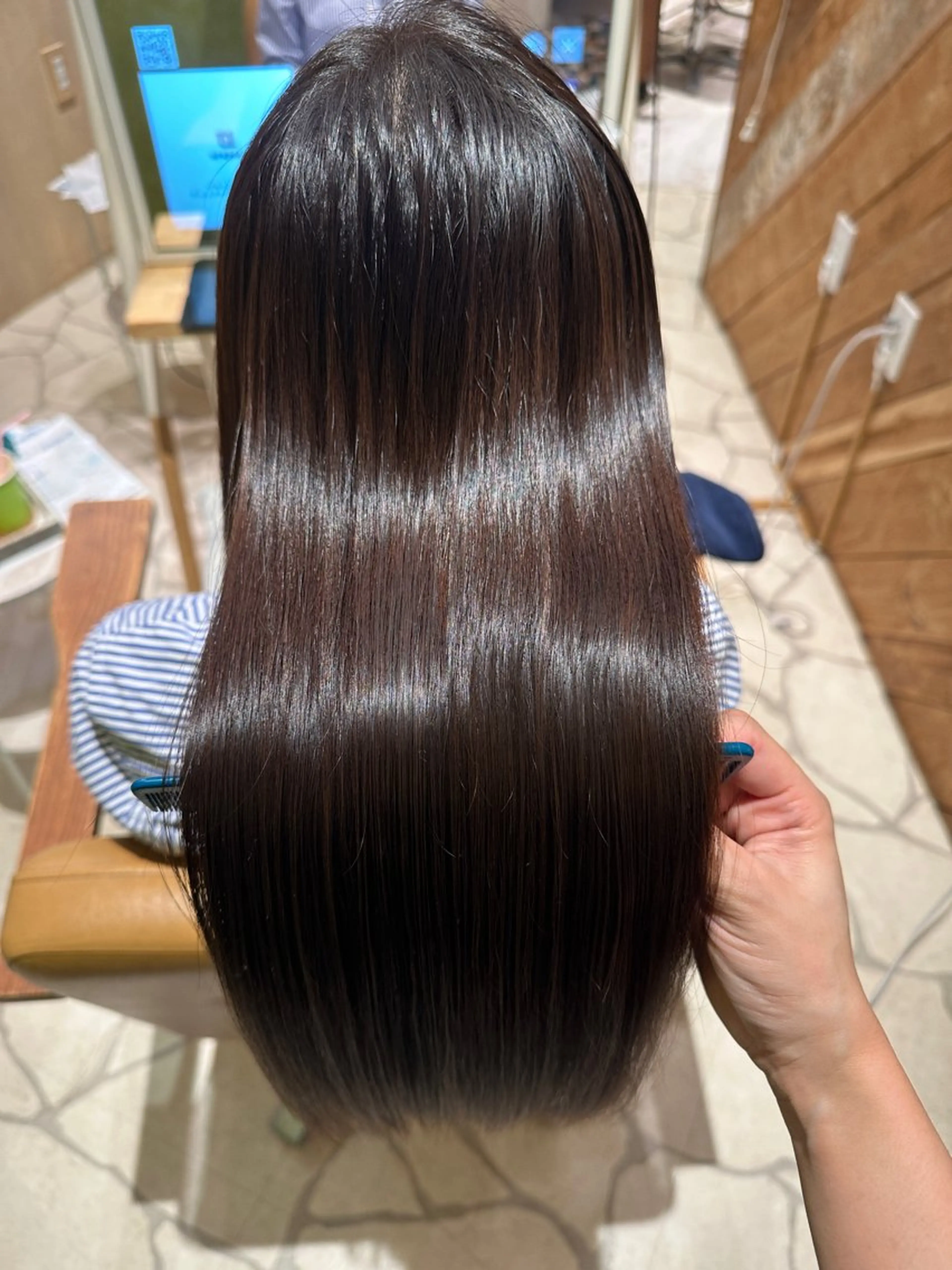 ロング ヘアカラー トリートメント 韓国風レイヤーカット 🇰🇷❕モカのヘアスタイル