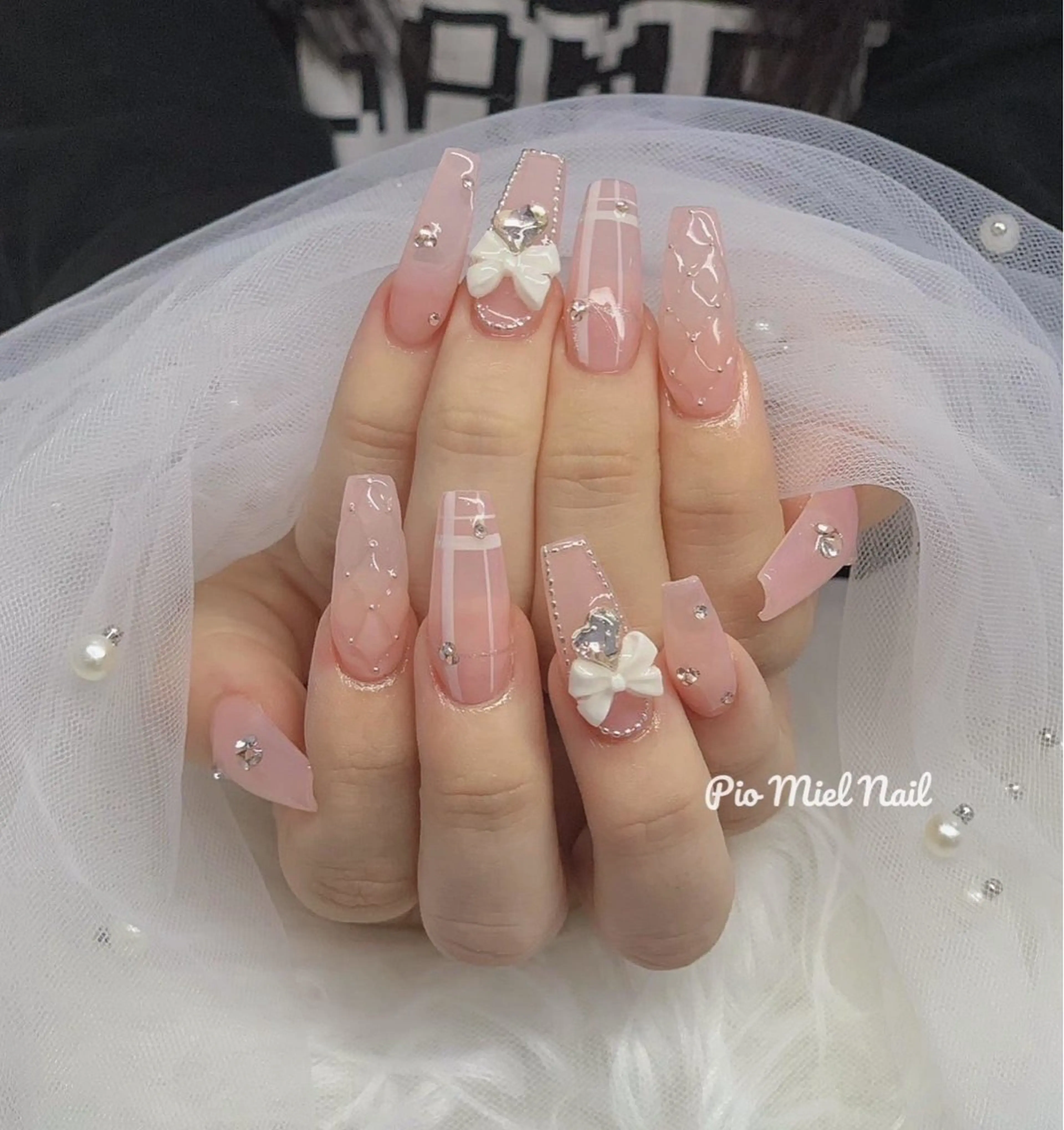 ネイル アートネイル クリアネイル ジェルネイル ロングネイル パラジェル ハンドネイル momo 長さだしのネイルデザイン