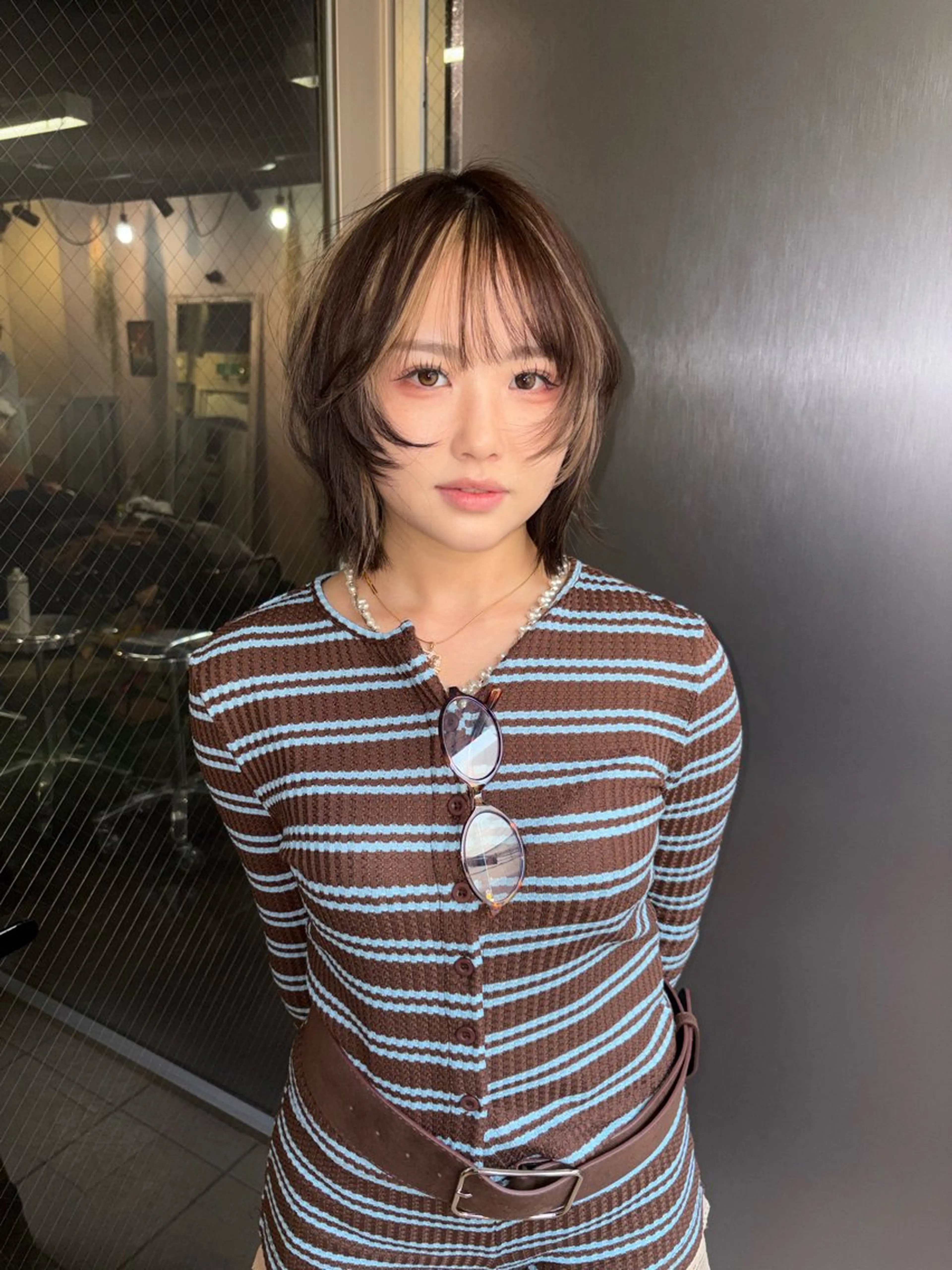 ミディアム カット ヘアカラー 心斎橋/デザインカラ ー/海外風/ナツミのヘアスタイル