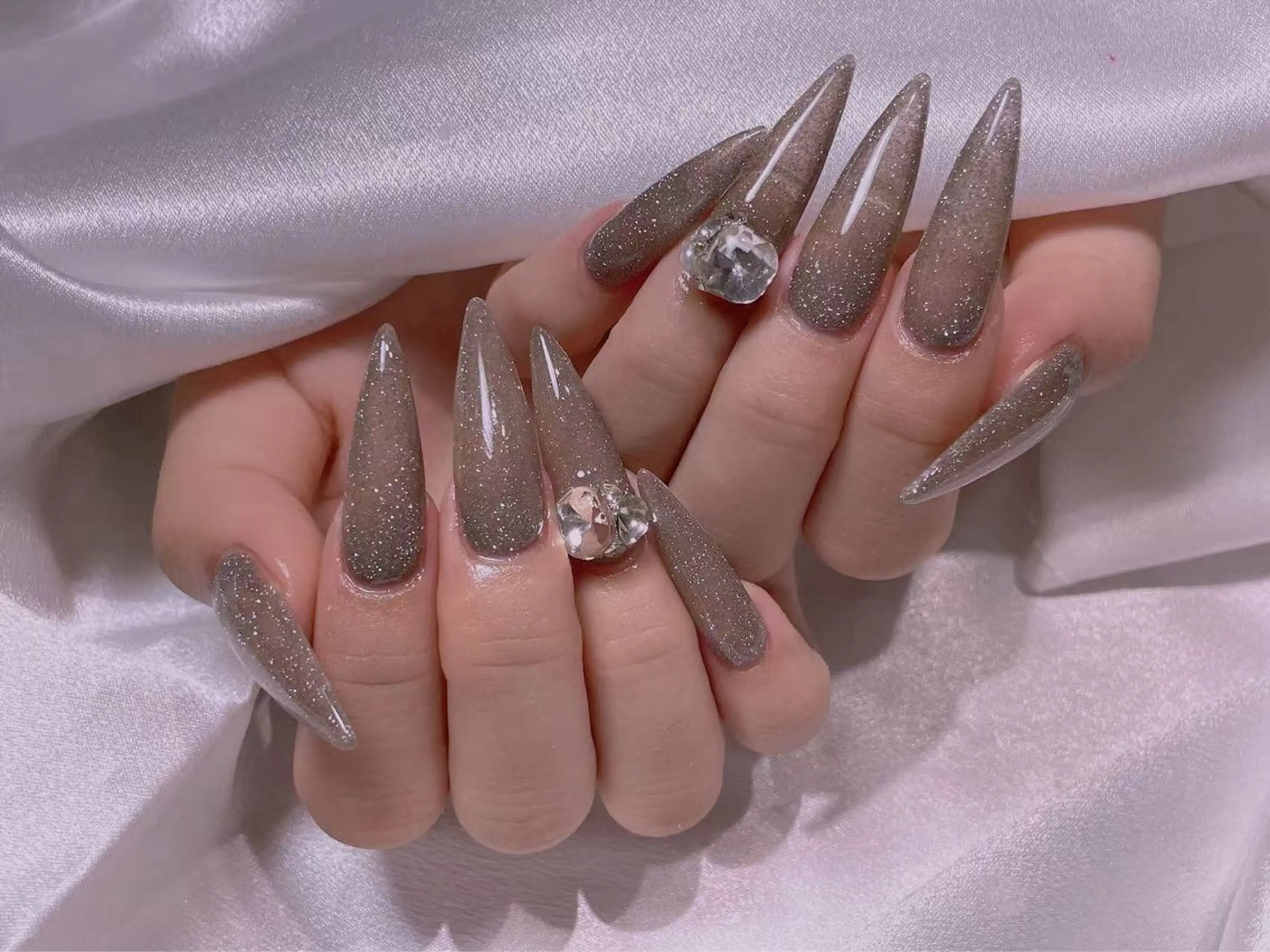 ネイル 長さ出し専門店 RIRIのネイルデザイン