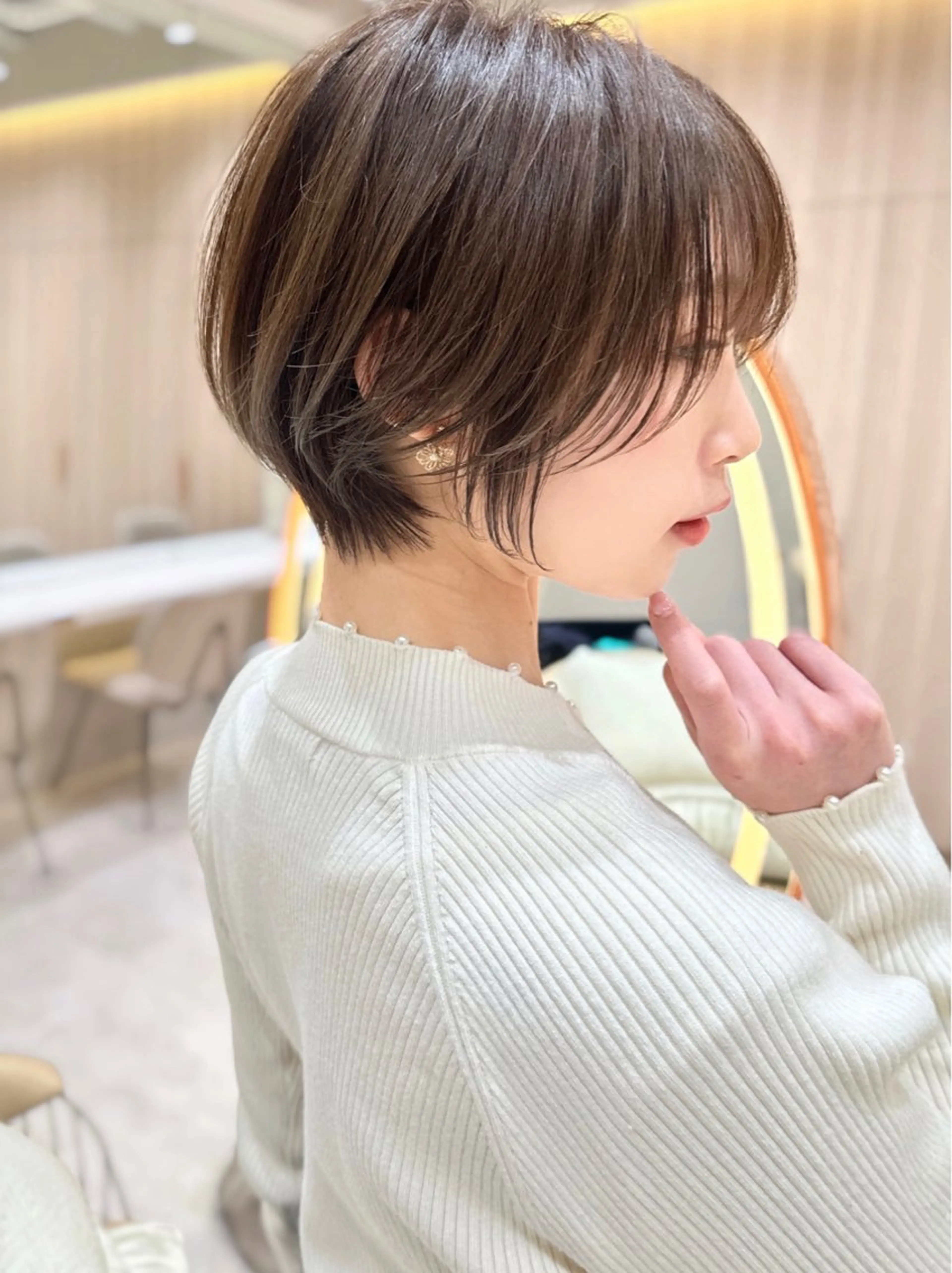 ショート カラー カット ヘアカラー トリートメント 縮毛矯正✨🫧 レイヤー川村利幸のヘアスタイル