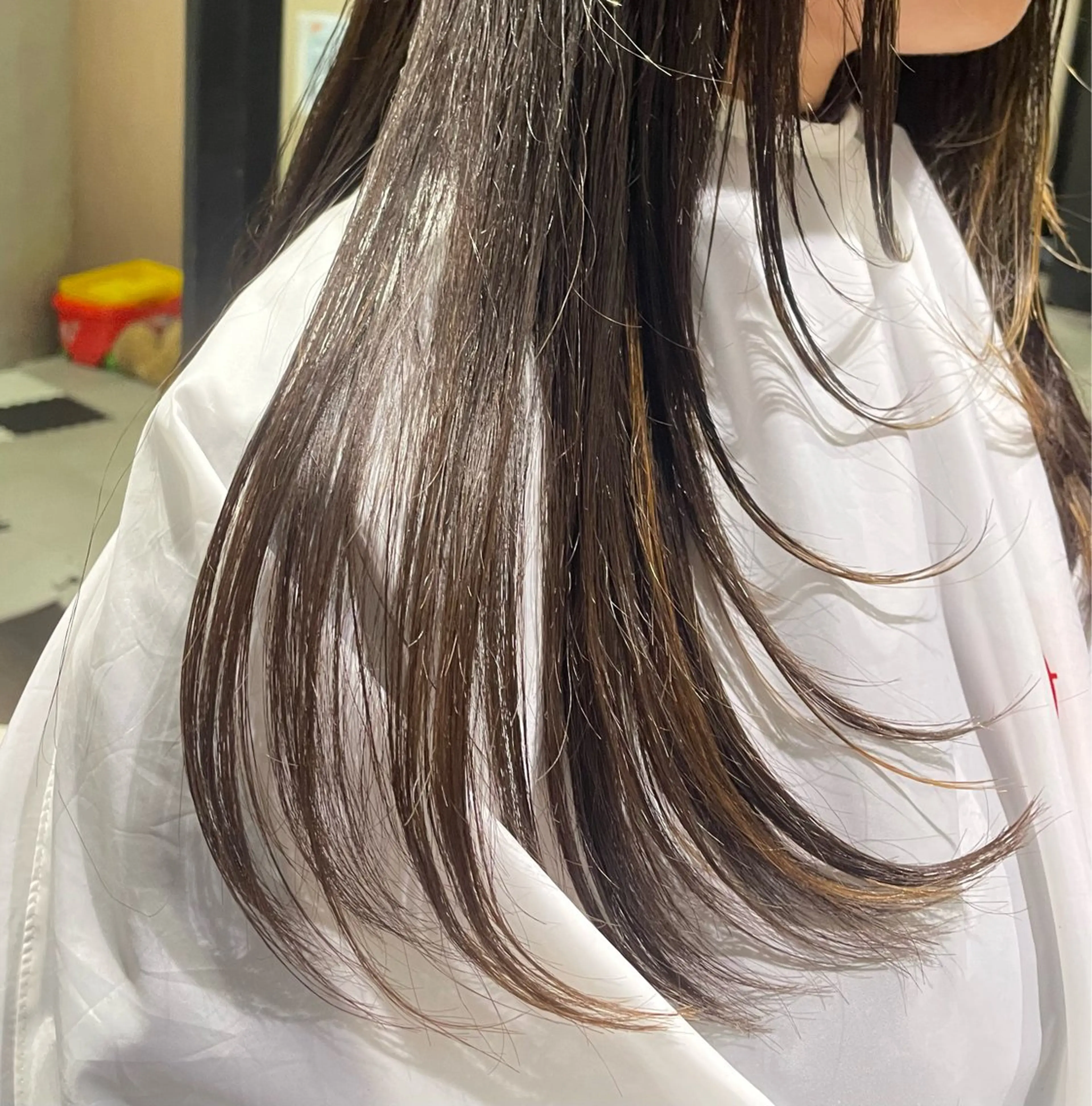 ロング 松葉 小春のヘアスタイル