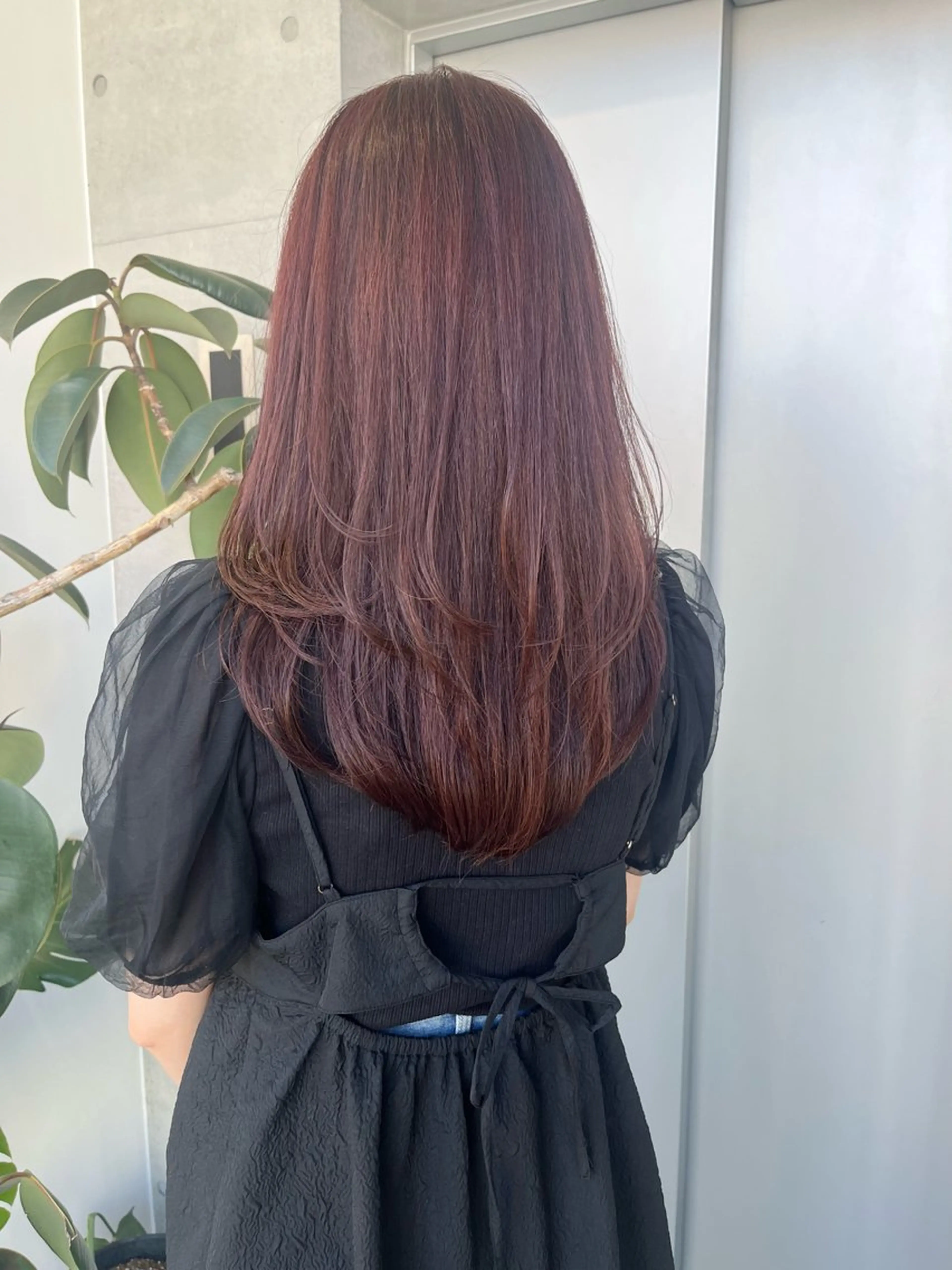 ロング カラー パーマ ヘアアレンジ カット ヘアカラー トリートメント ヘッドスパ ヘアセット 透明感/オリーブ/ グレージュ/YUKAのヘアスタイル