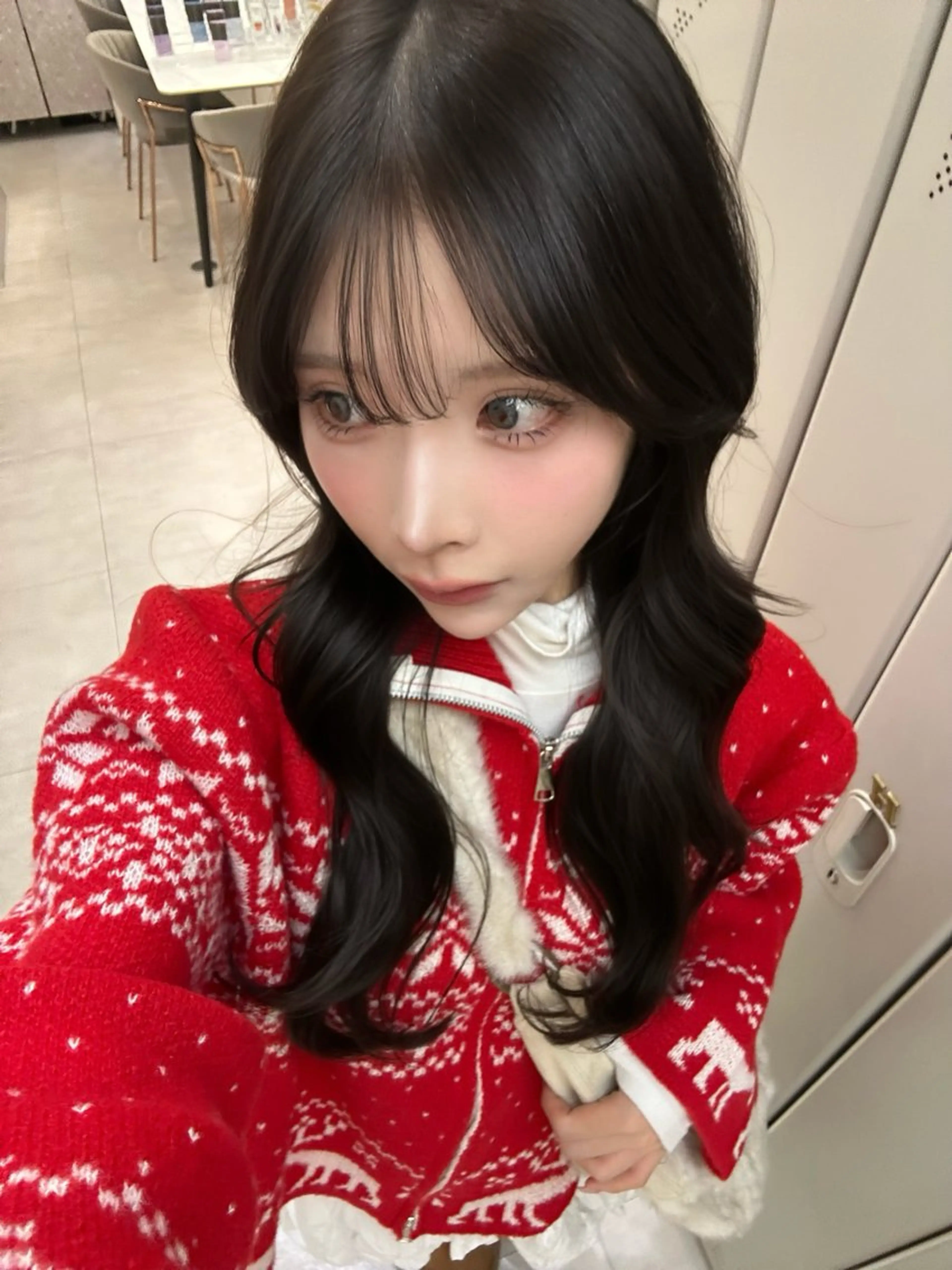 ロング カラー 黒髪 ブルーカラー ブルーブラック 韓国風ヘア カット ヘアカラー トリートメント 韓国ヘア/顔周り ヘアセット/加藤優里のヘアスタイル