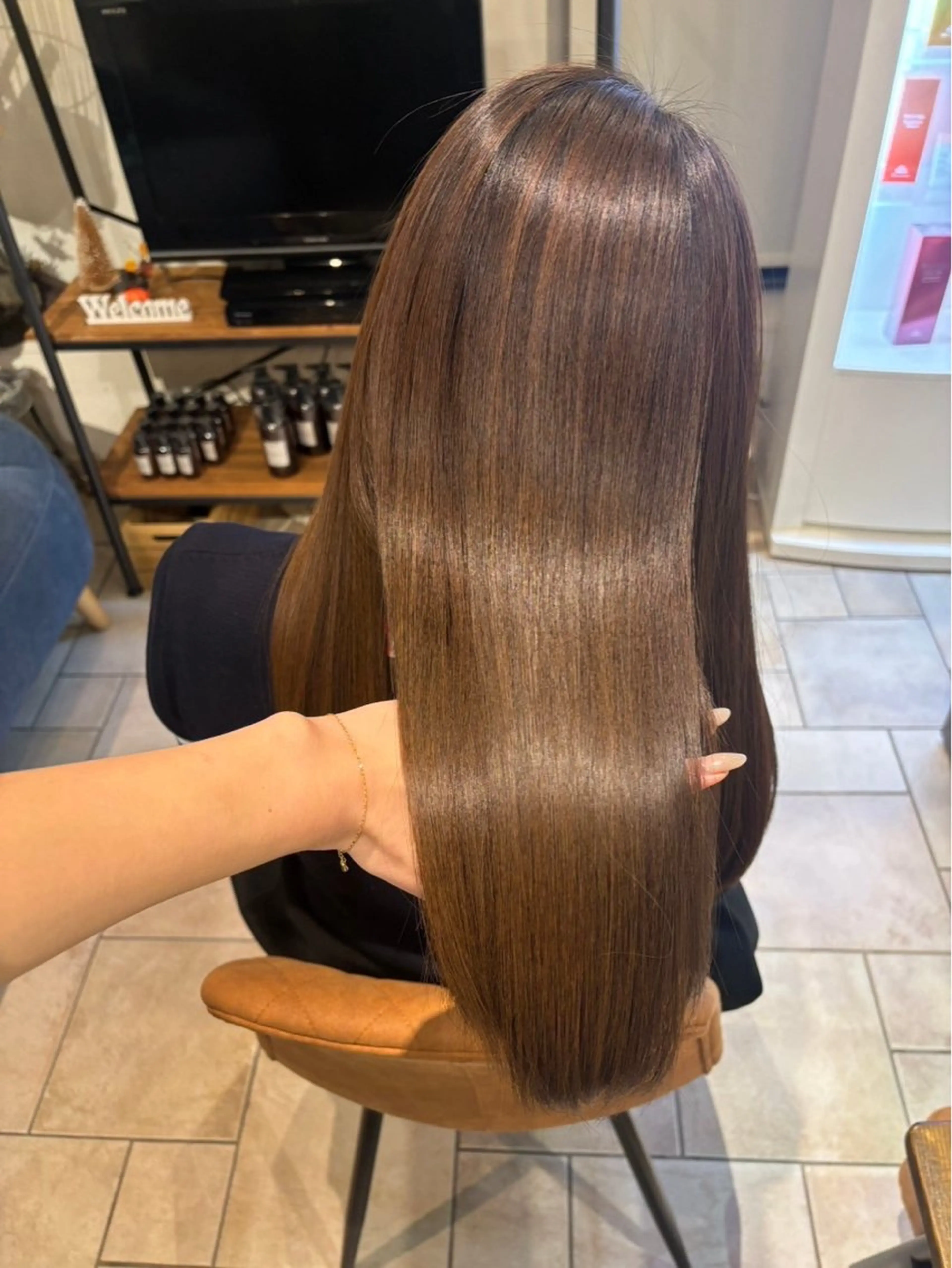 髪質改善aphiaトリートメント(クイック)＋メンテナンスカットの写真