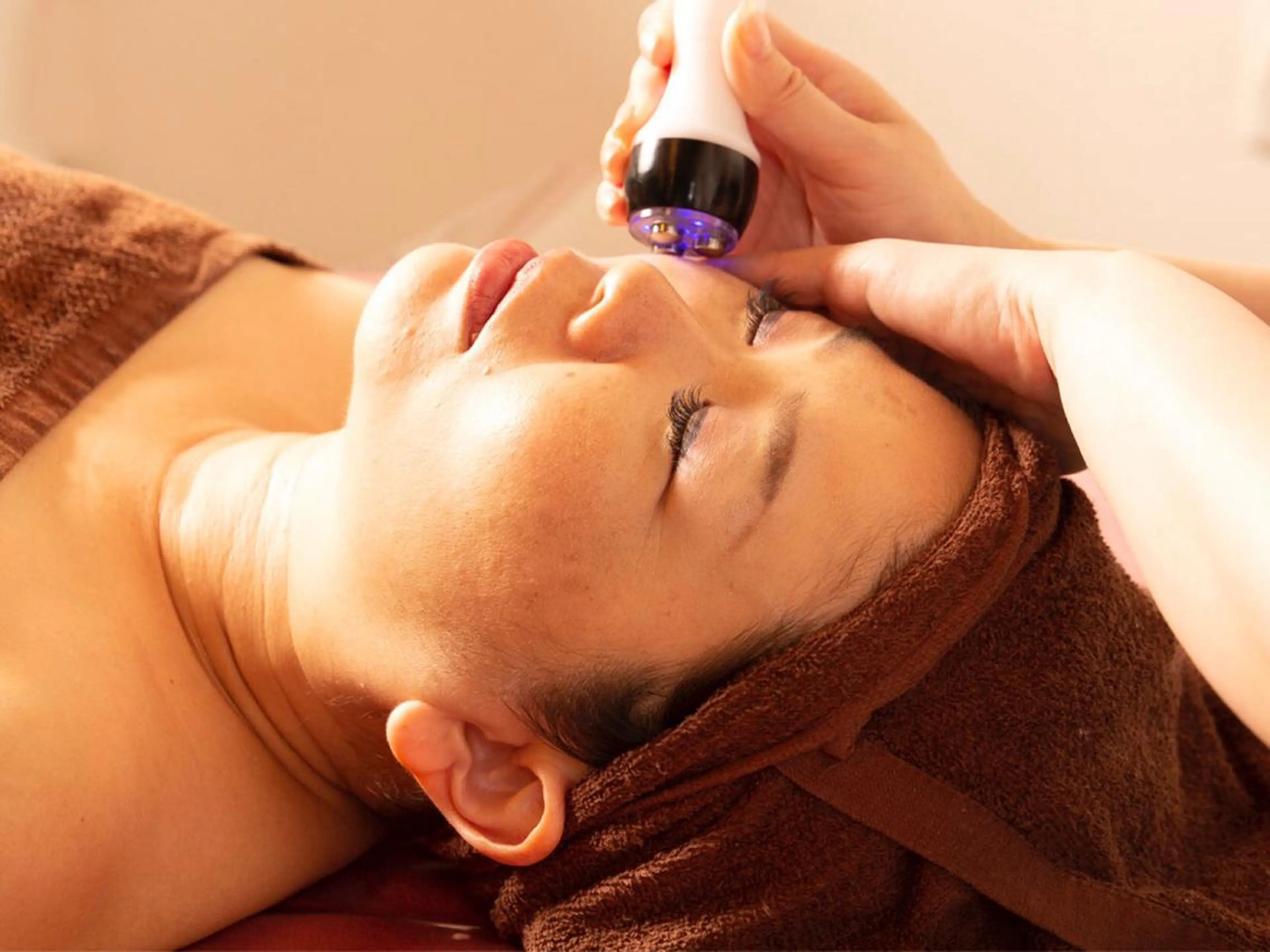 【二重顎・顔のたるみ◎】ハイパーナイフ⭐︎フェイシャルの写真