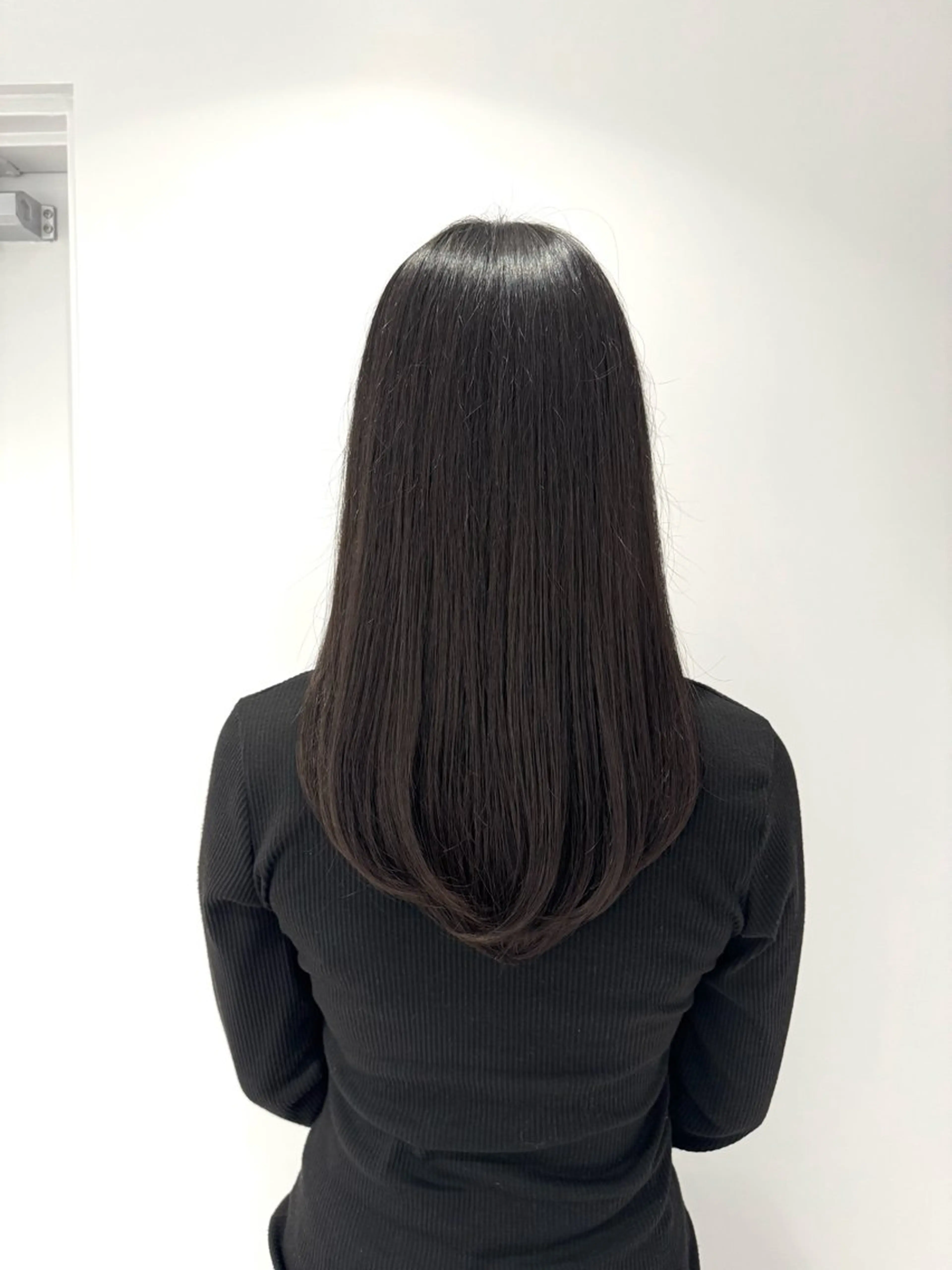 ロング 井上 育海のヘアスタイル