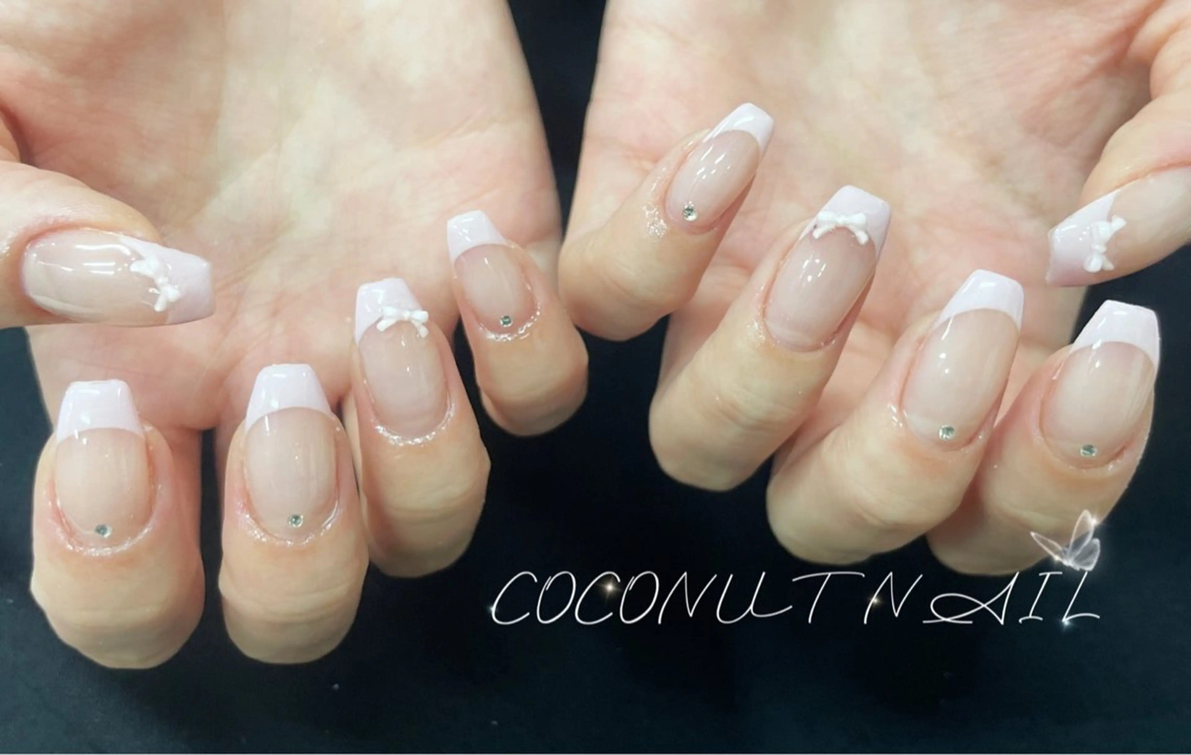 ネイル べっ甲ネイル フレンチネイル キラキラネイル ラメ(グリッター) マグネットネイル ハンドネイル 神田 ココナッツのネイルデザイン