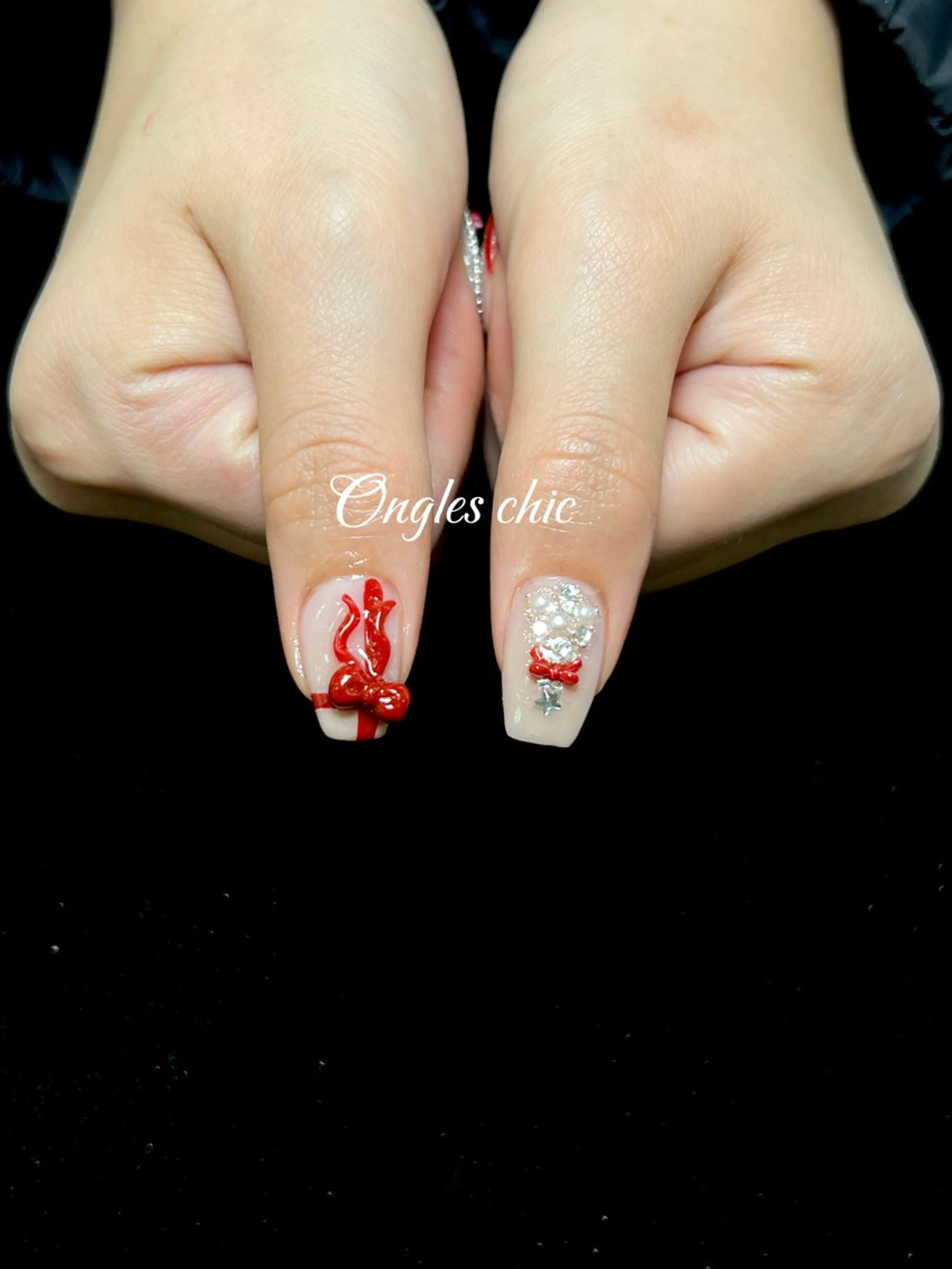 ネイル ハンドネイル ongles chicのネイルデザイン