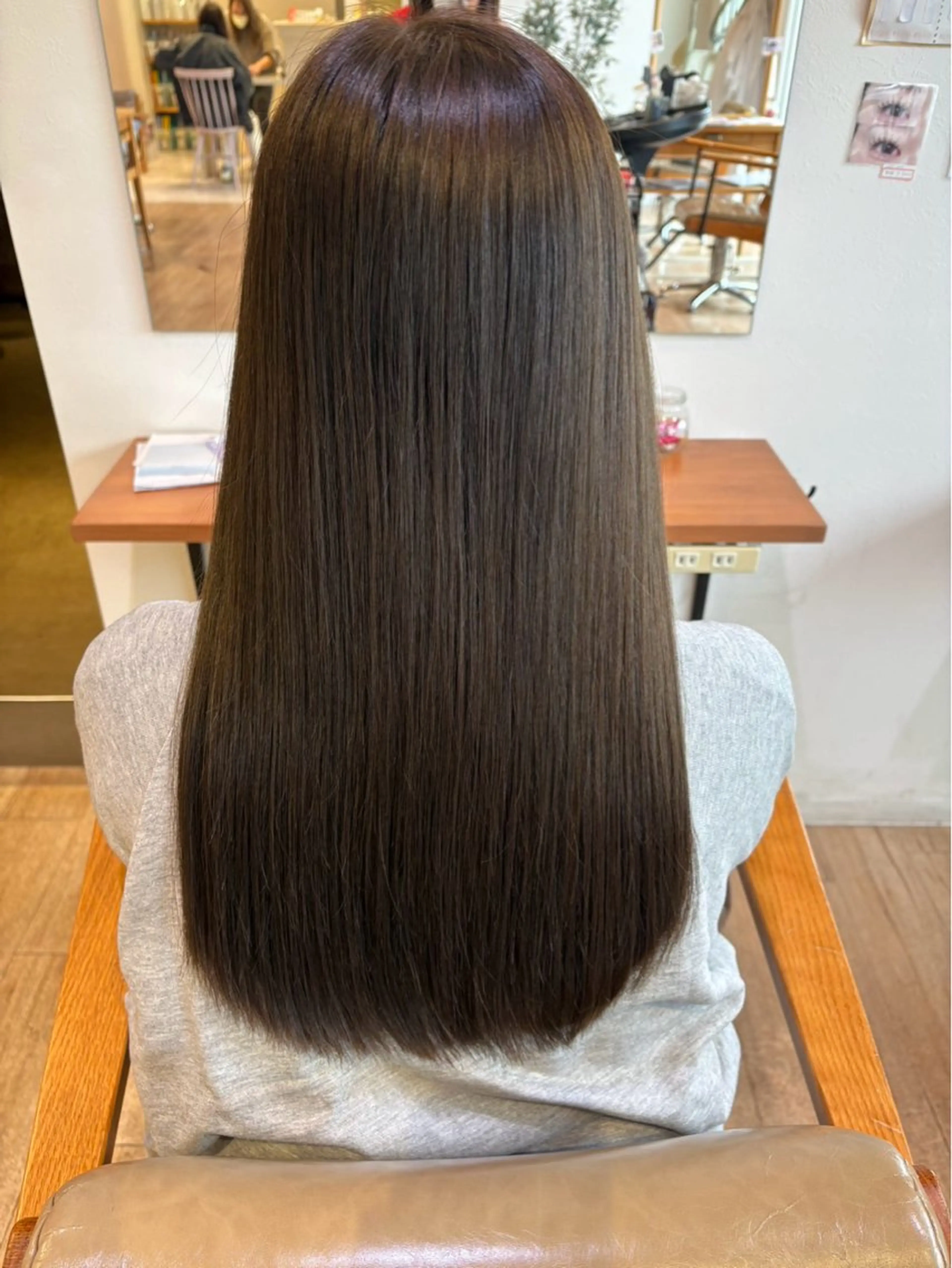 ロング ヘアカラー 松本 崚のヘアスタイル