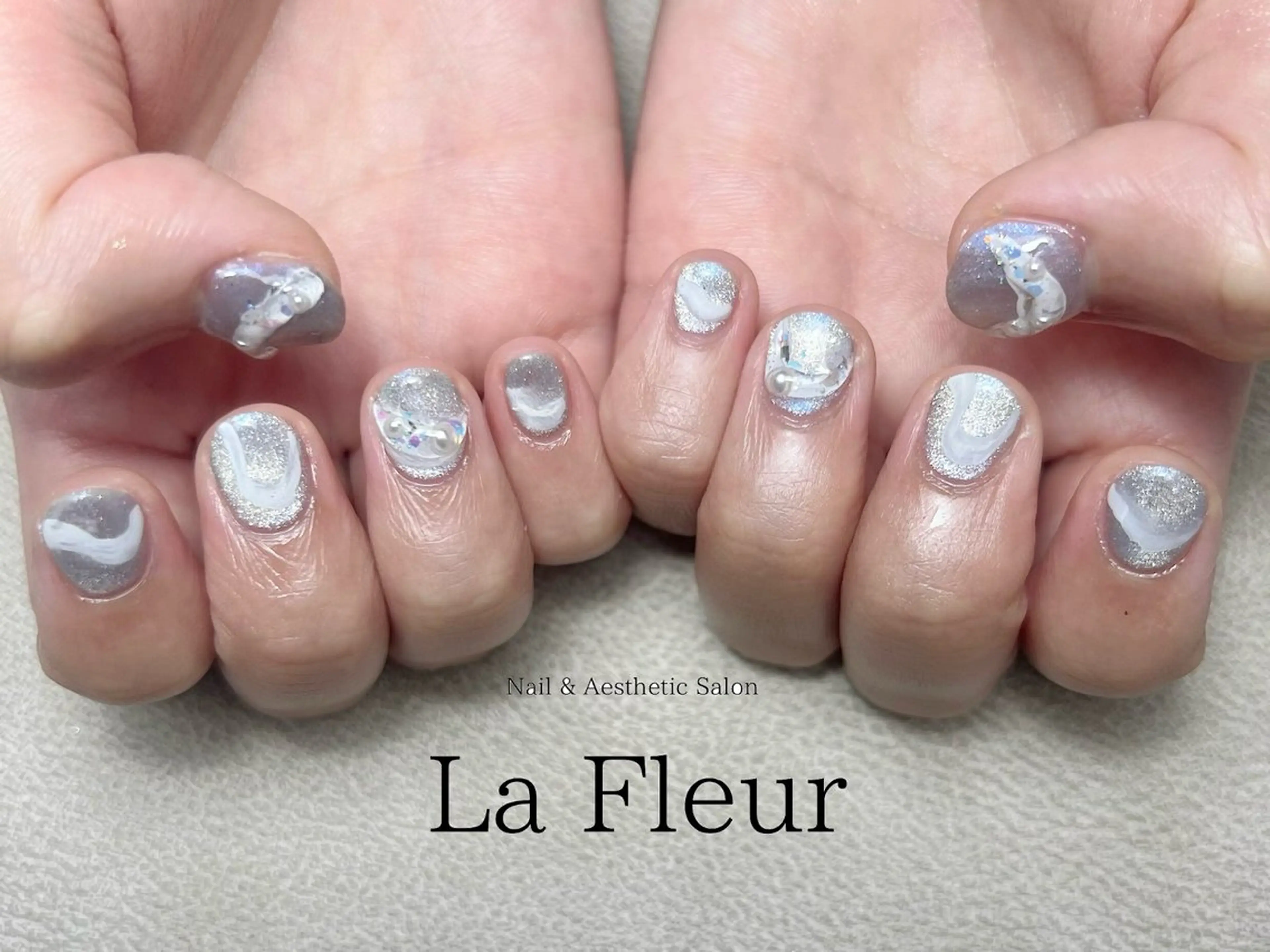 ネイル ニュアンスネイル H. Sayuriのネイルデザイン