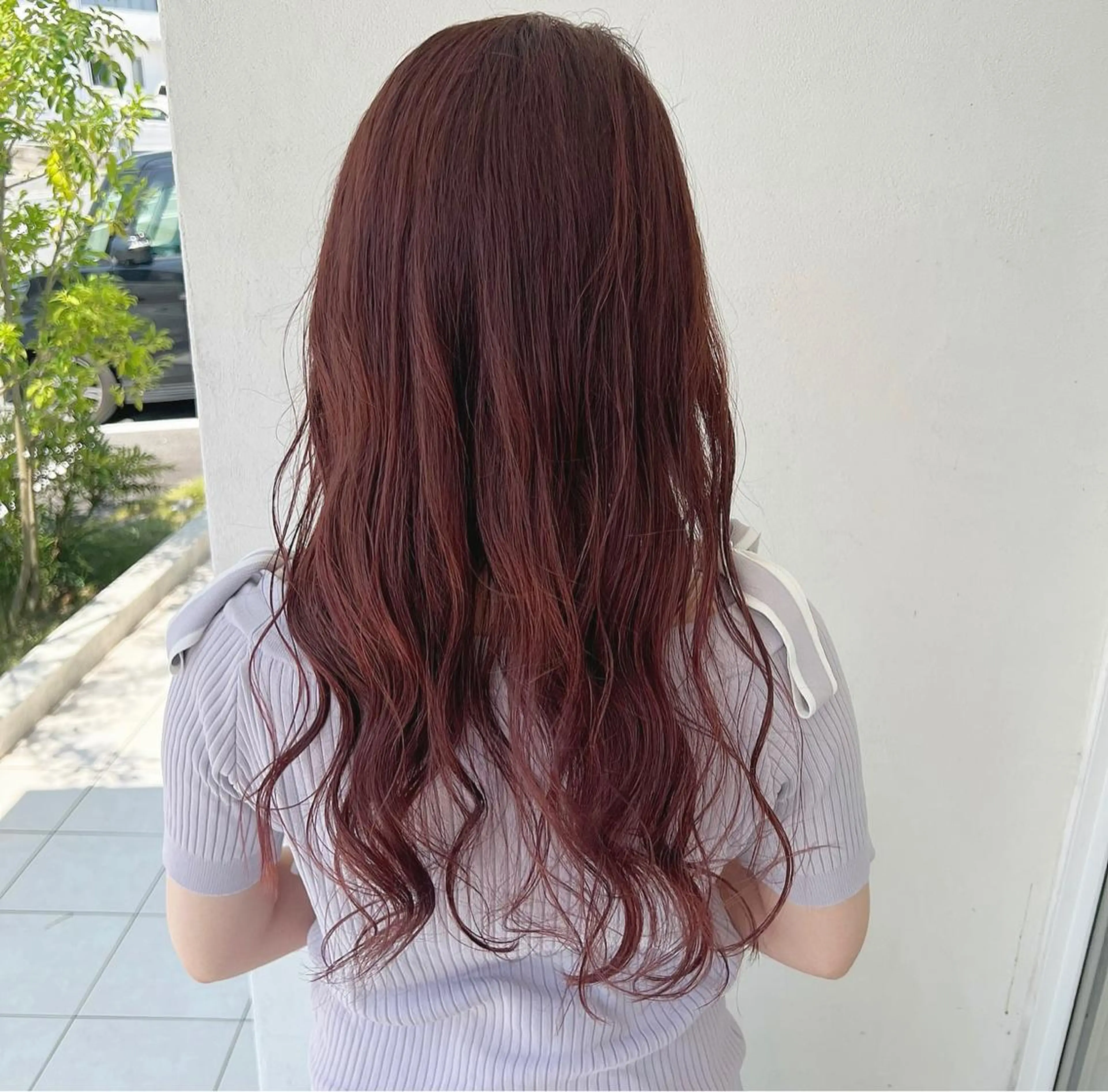 ロング ピンクブラウン 切りっぱなしボブ 👩🏼ミニボブのヘアスタイル